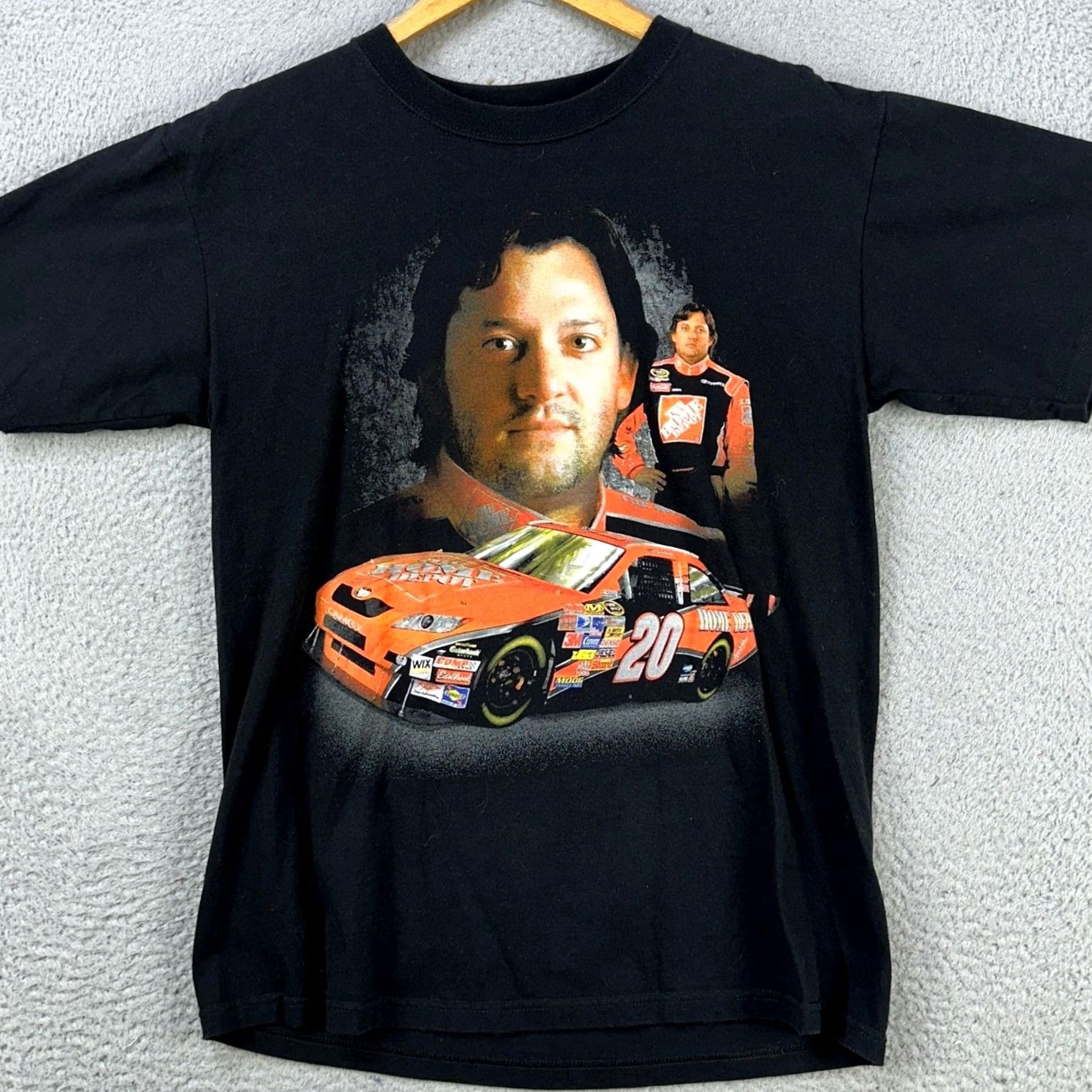 Chase Authentics Chase Authentics NASCAR Tony Stewart Mens T-Shirt Medium Black Tee Pre-shrunk Graphic Print Crew Neck Short Sleeve Cotton Breahble Easy Care Size US M / EU 48-50 / 2 - 2 Thumbnail