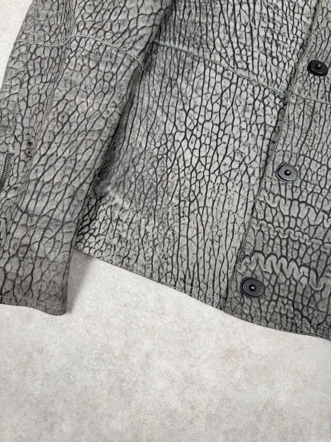 Emporio Armani AW2003 Emporio Armani Grey Cracked Effect Leather Jacket Size US M / EU 48-50 / 2 - 7 Thumbnail