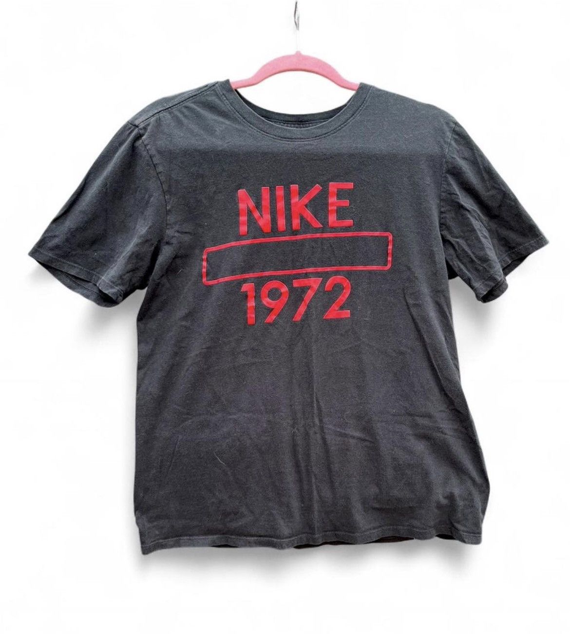 Nike Retro Nike 1972 Graphic Tee Black Red Size US M / EU 48-50 / 2 - 1 Thumbnail