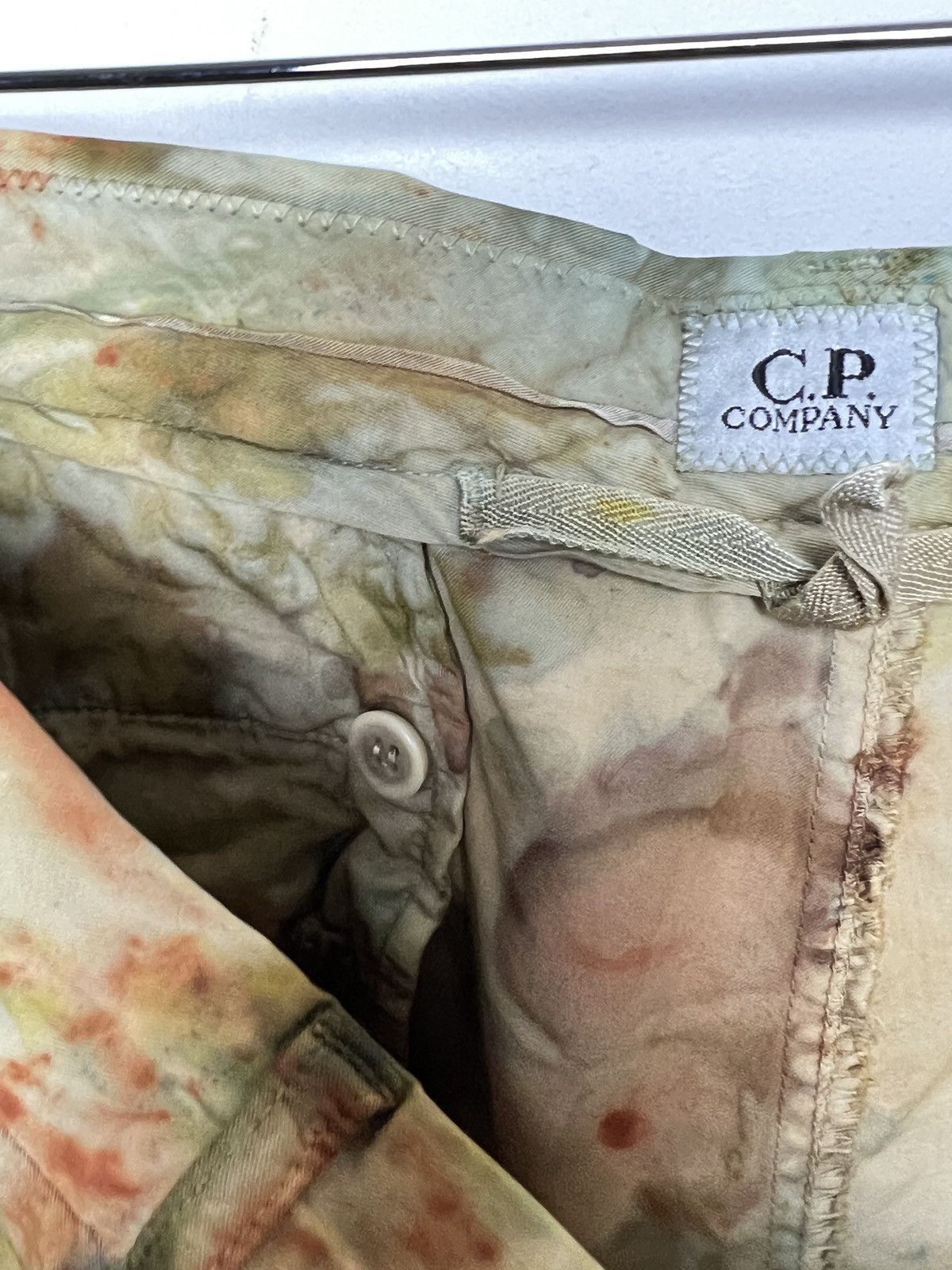 C.P. Company c.p. company y2k tie dye cargo shorts m-l Size US 34 / EU 50 - 10 Thumbnail