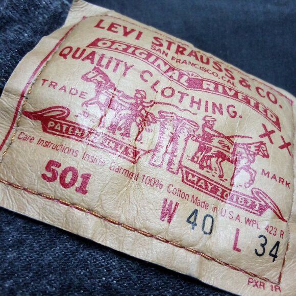 Levi's Vintage Levi's 501 Button Fly Stone Wash Denim Jeans Size US 40 / EU 56 - 2 Thumbnail