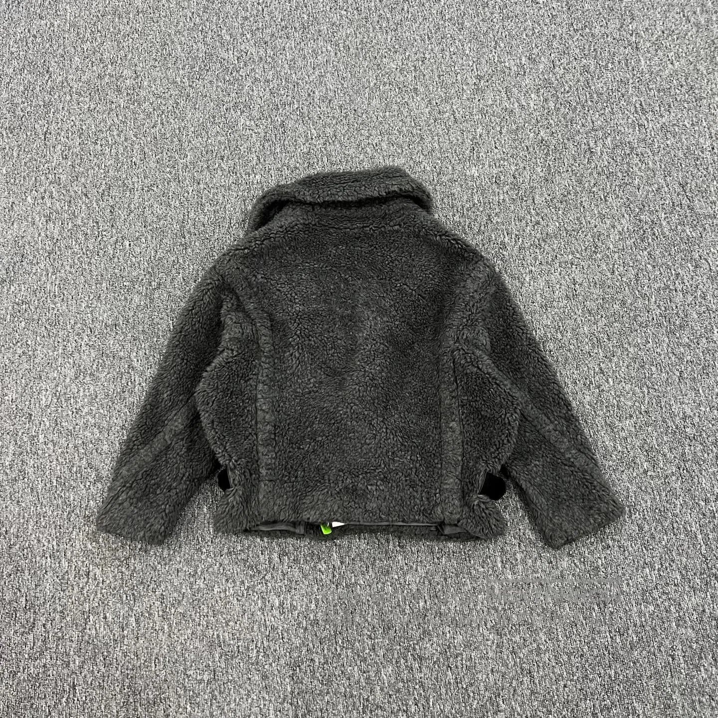 Max Mara MaxMara size 38 Short gray teddy bear jacket| Size M / US 6-8 / IT 42-44 - 3 Thumbnail