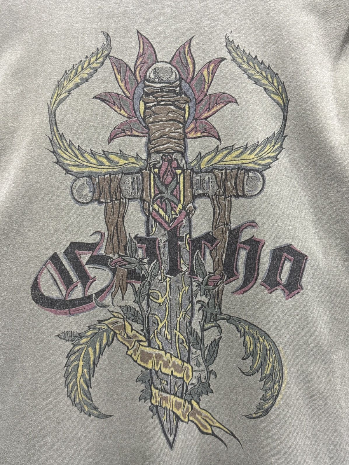 Gotcha × Vintage Vintage 90s Gotcha Surfwear Single Stitches Faded Tee Size US XL / EU 56 / 4 - 2 Thumbnail
