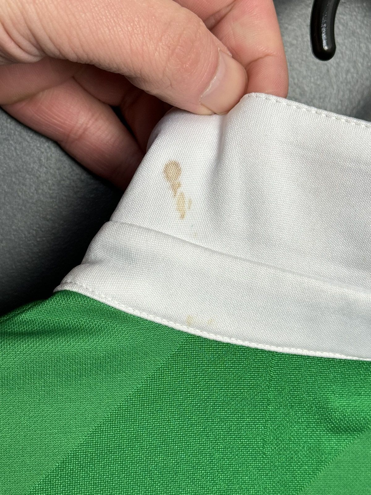 Umbro Republic of Ireland 16/18 Home Football Jersey Size US XL / EU 56 / 4 - 17 Thumbnail