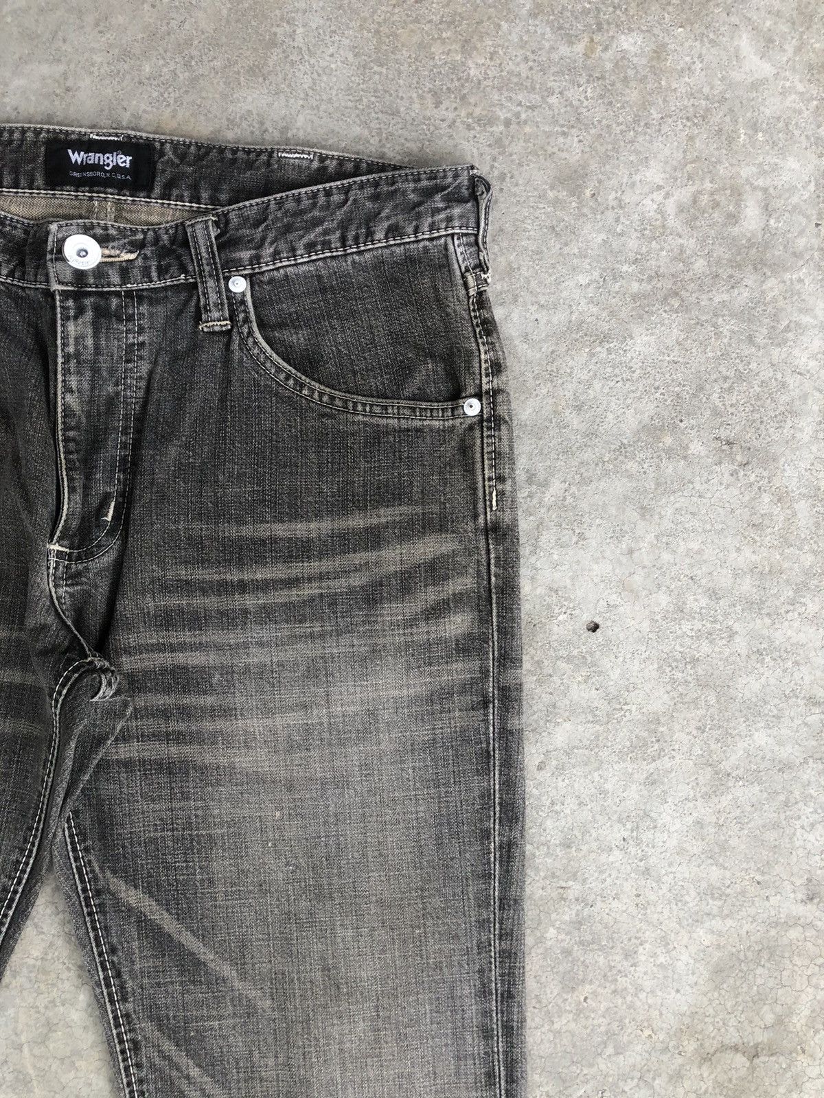 If Six Was Nine Japanese Wrangler Flared Jeans Distressed Size US 33 - 5 Thumbnail