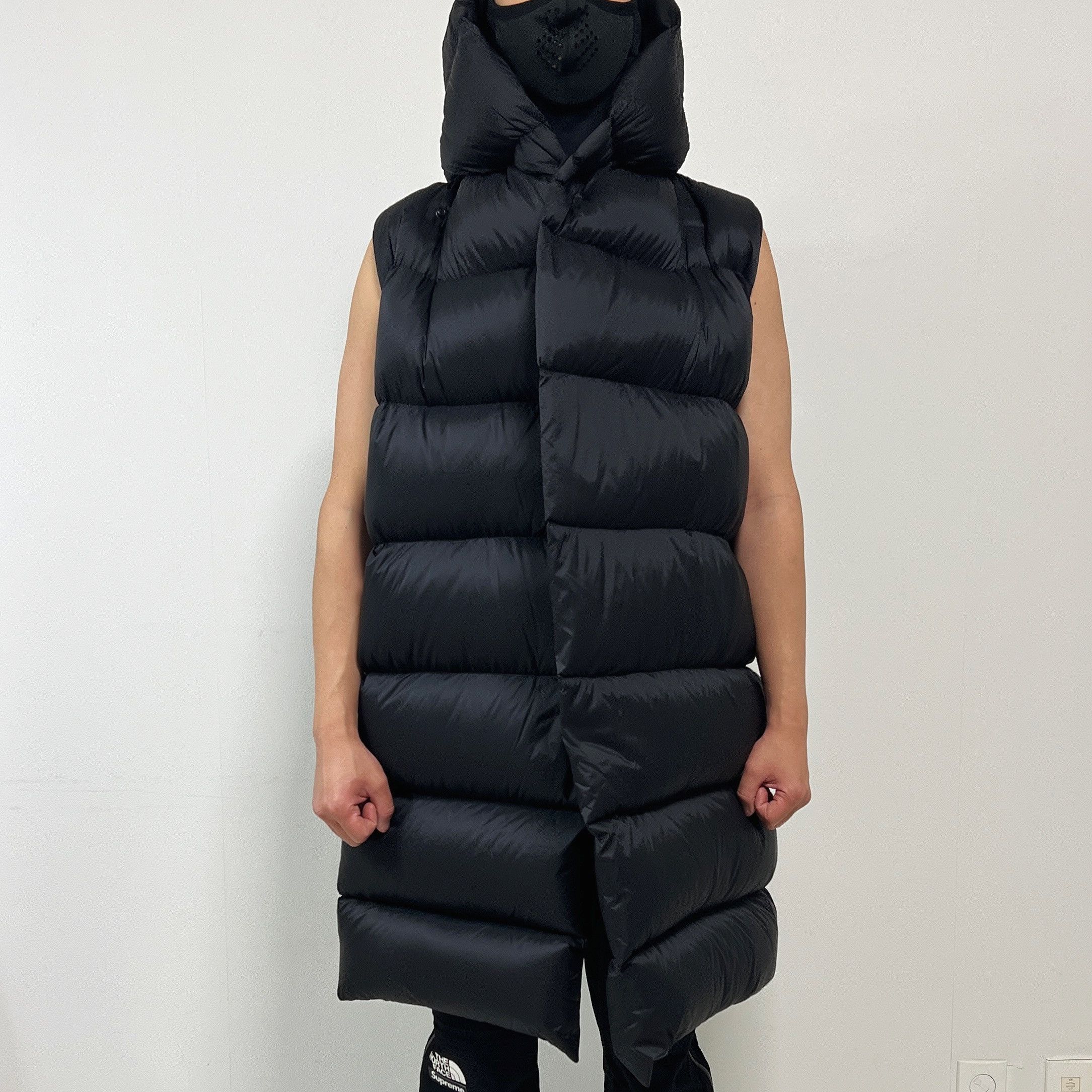 Rick Owens Rick Owens FW16 "MASTODON" Hooded Nylon Down Puffer Vest Size US M / EU 48-50 / 2 - 1 Thumbnail