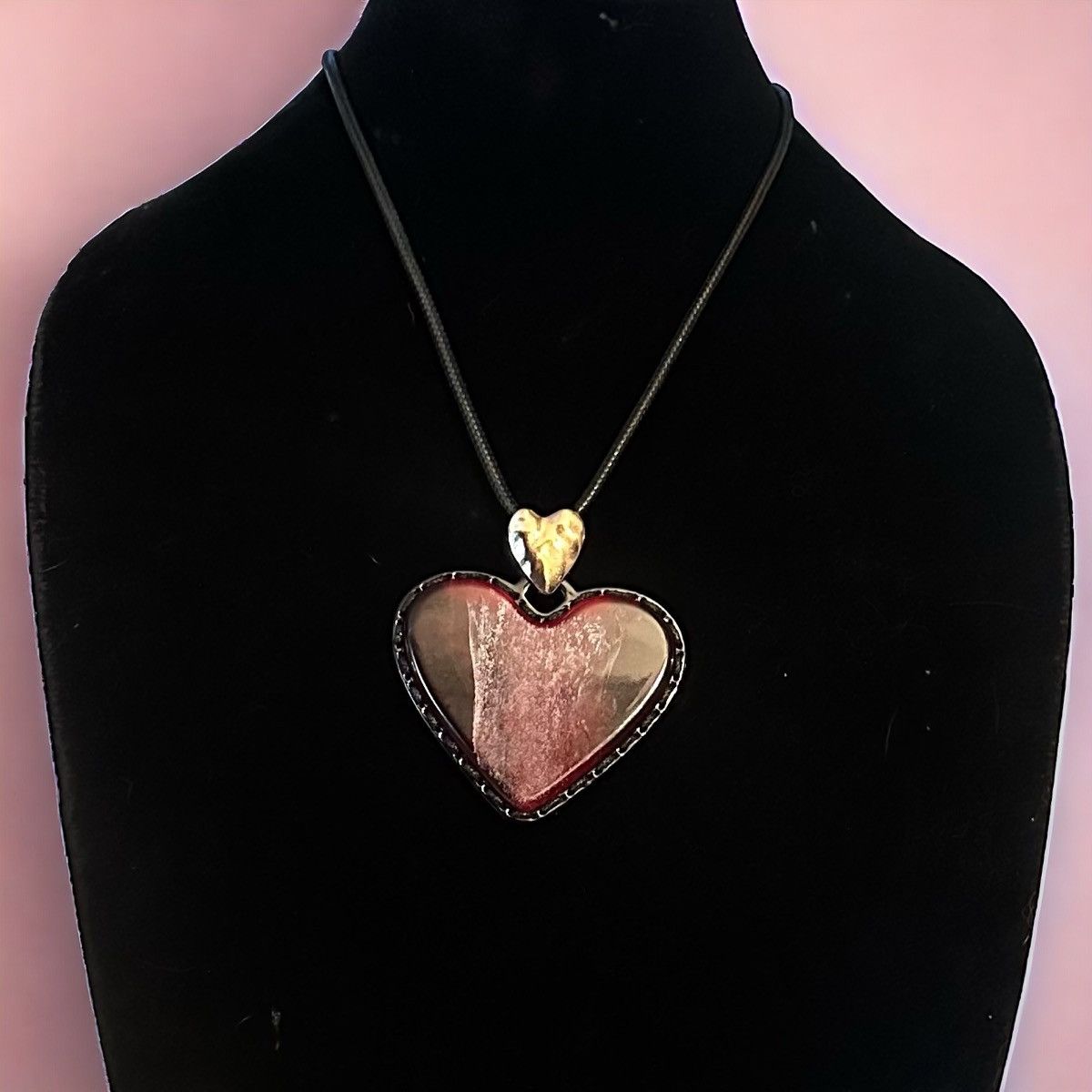 Other Large red resin heart pendant necklace Size ONE SIZE - 1 Thumbnail