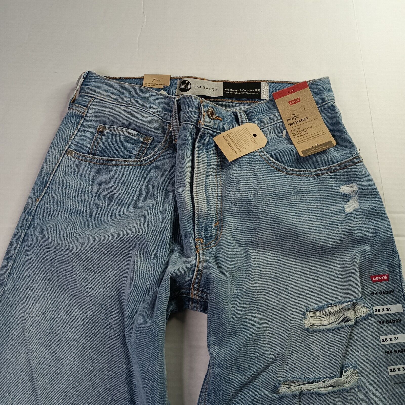 Levi's Levi's Silvertab 94 Baggy Distressed Jeans Womens Size 28x31 Size 28" / US 6 / IT 42 - 3 Thumbnail
