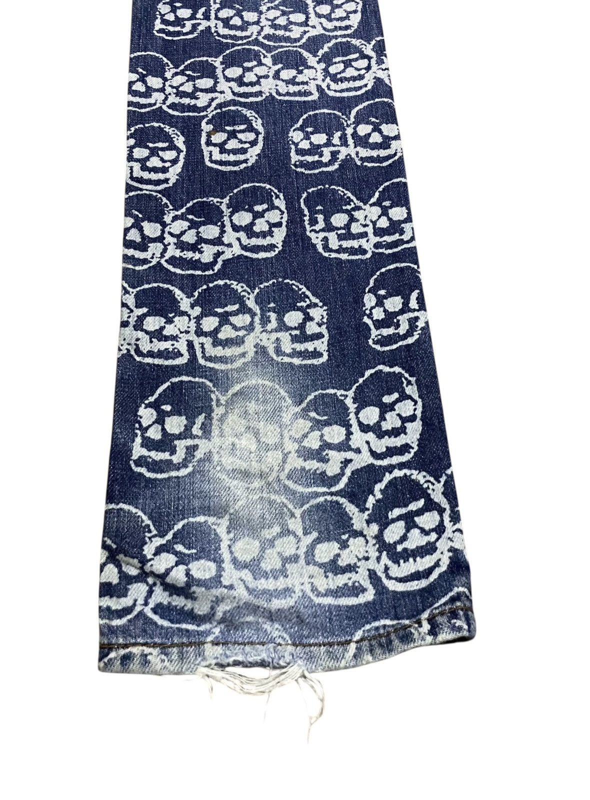 Hysteric Glamour Very Rare Vintage Hysteric Glamour Skull Print Jeans 1999s Size US 28 / EU 44 - 8 Thumbnail