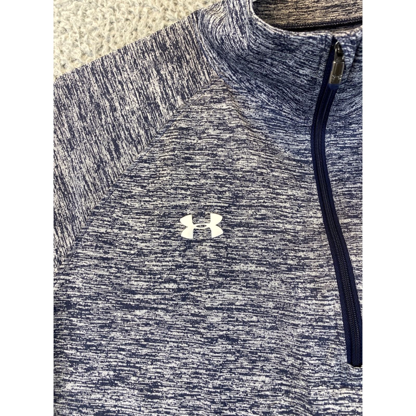 Under Armour Under Armour HeatGear L Mens Training T Shirt 1/4 Zip Long Sleeve Gray 75-28 Size US L / EU 52-54 / 3 - 3 Thumbnail