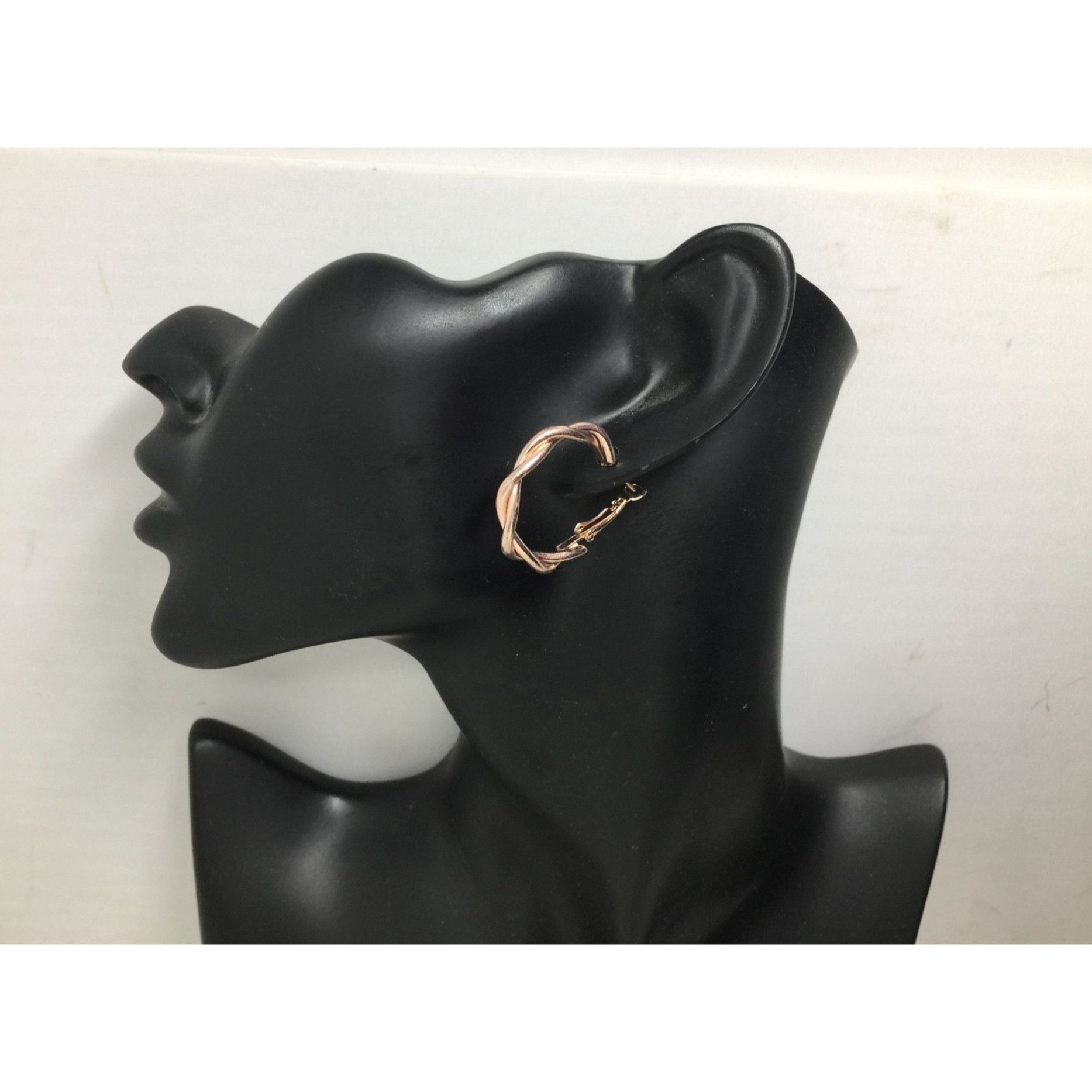 Other Women's Twisted Rose Gold Hoop Earrings Size ONE SIZE - 1 Thumbnail