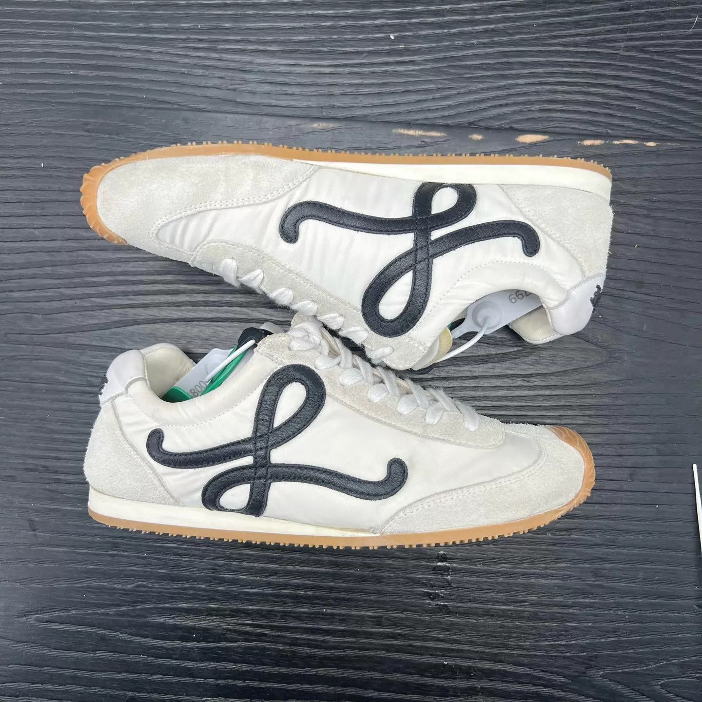 Loewe Loewe ballet runner2.0 black/white 39 like new Size US 8.5 / IT 38.5 - 3 Thumbnail