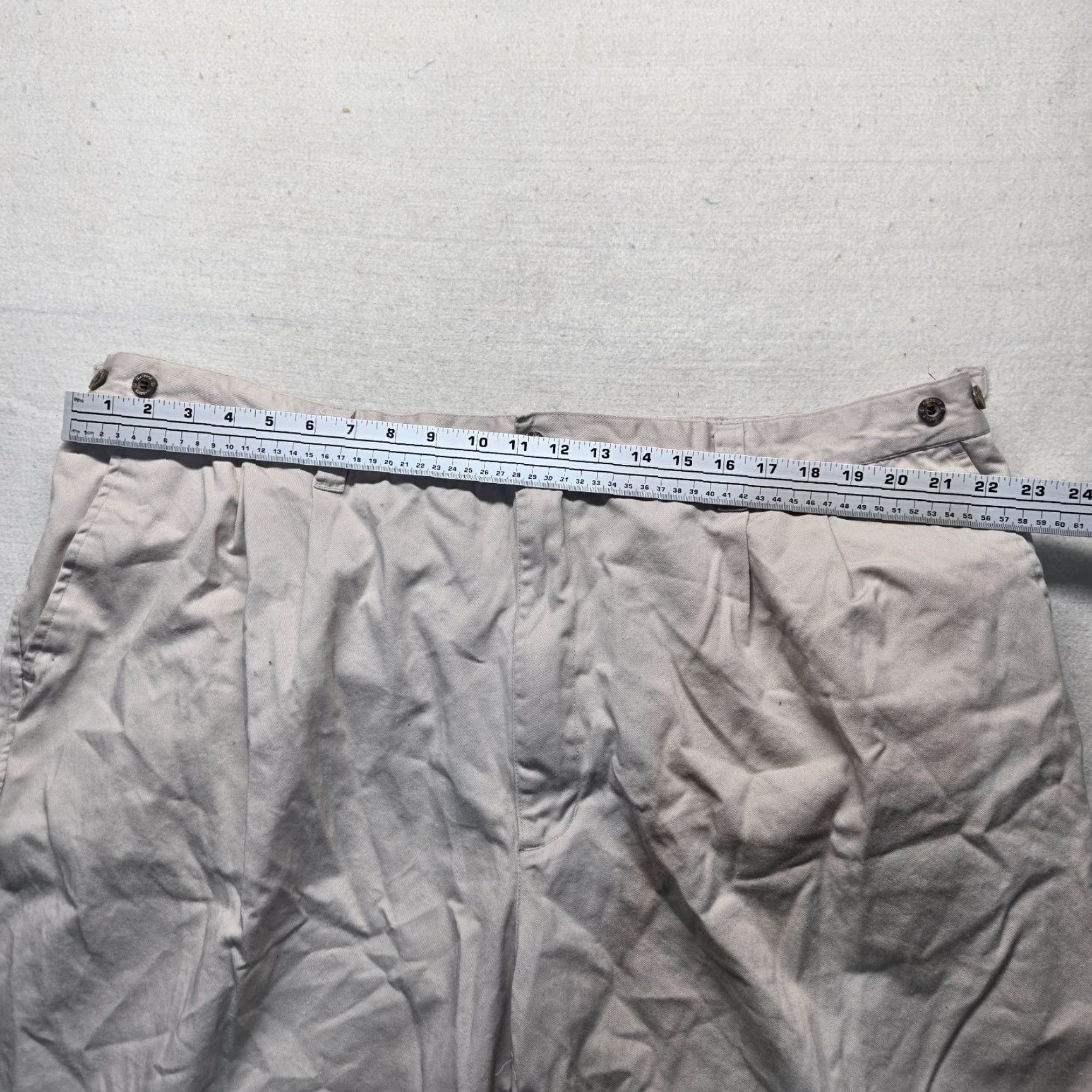 Vintage Classics Beige Brown Kaki Casual Pants Adult Men's 46 x 32 Pants, Beige, Cotton, Regular, Dress, Mens Size US 30 / EU 46 - 5 Thumbnail