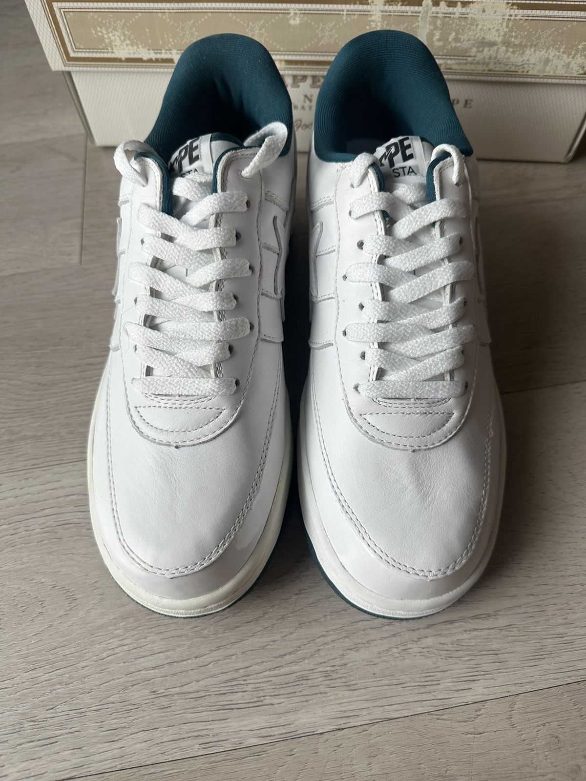 Bape × Kaws Bape x Kaws Bapesta (2005) Size US 10.5 / EU 43-44 - 4 Thumbnail