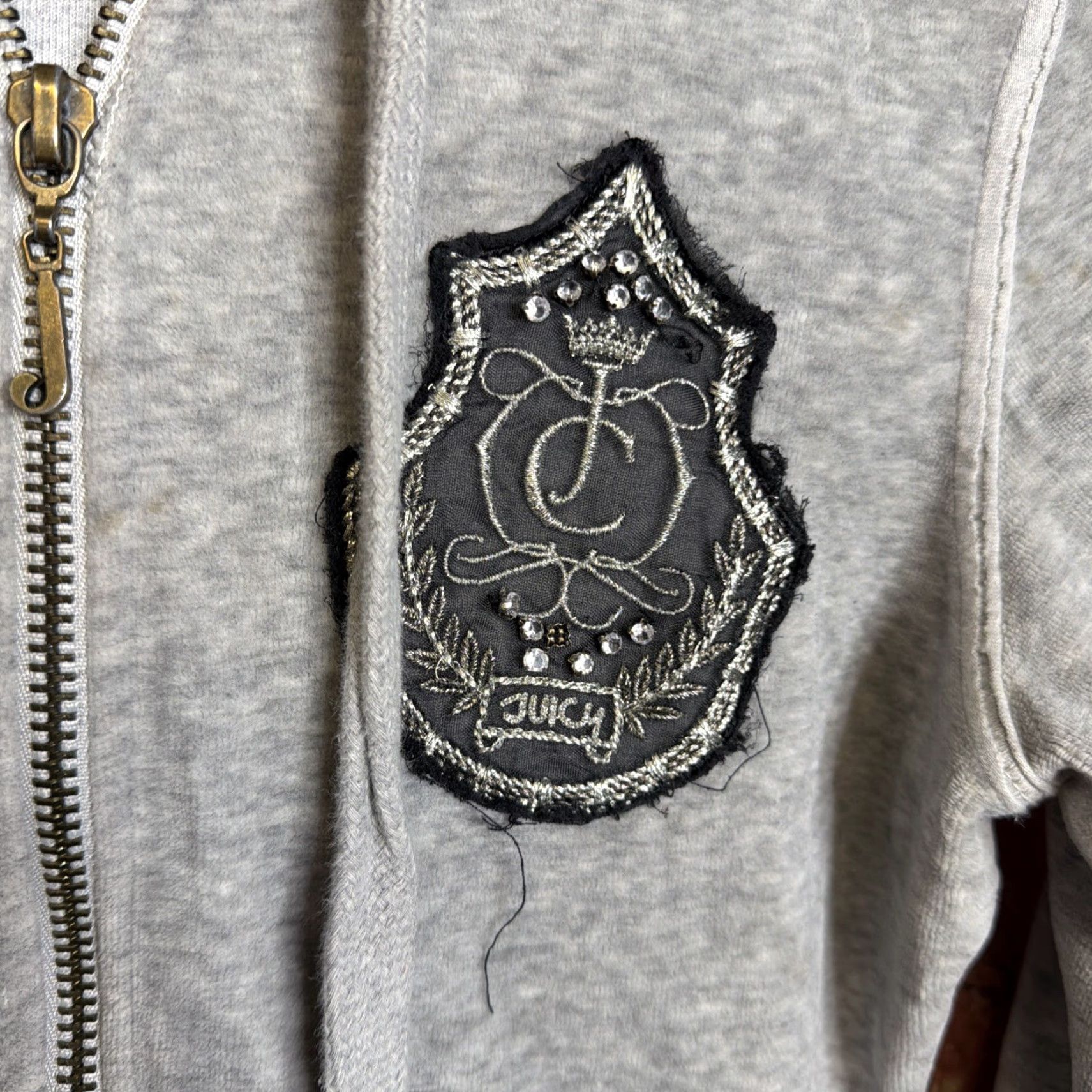 Juicy Couture Vintage Juicy Couture Grey Velour Jacket Zip-up Logo Full Zip S Size S / US 4 / IT 40 - 3 Thumbnail