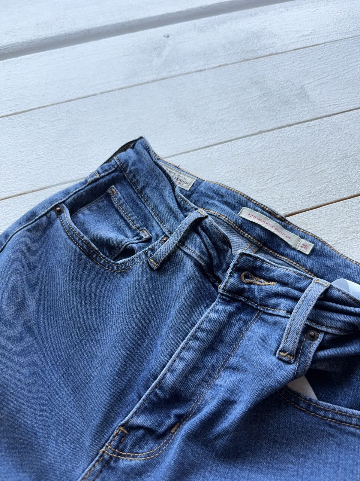 Levi's Vintage 00s Retro style 725 High Rise Bootcut Women’s jeans Size 26" / US 2 / IT 38 - 6 Thumbnail