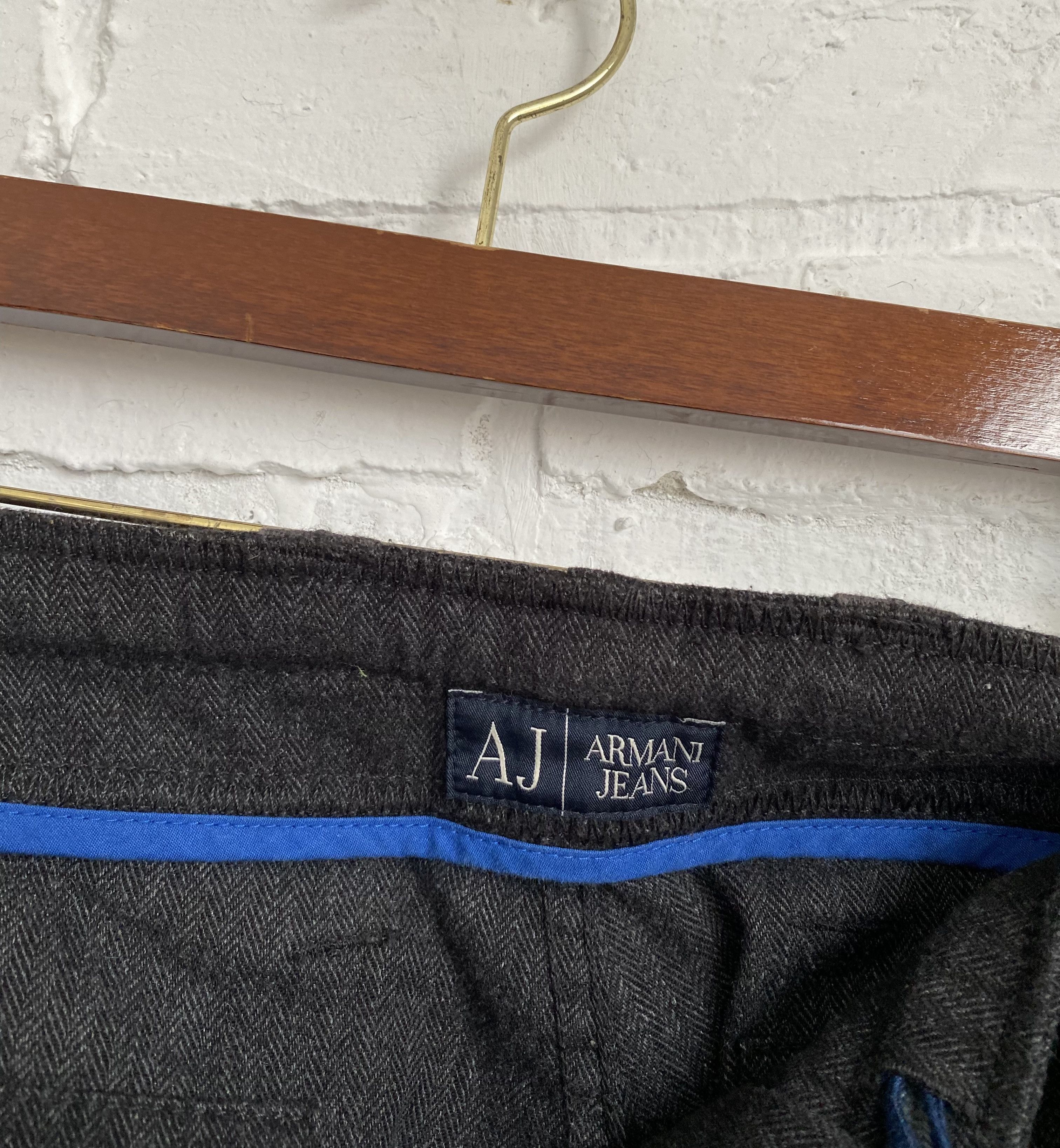 Armani Vintage 2000s Armani Jeans cargo pants Size US 33 - 3 Thumbnail