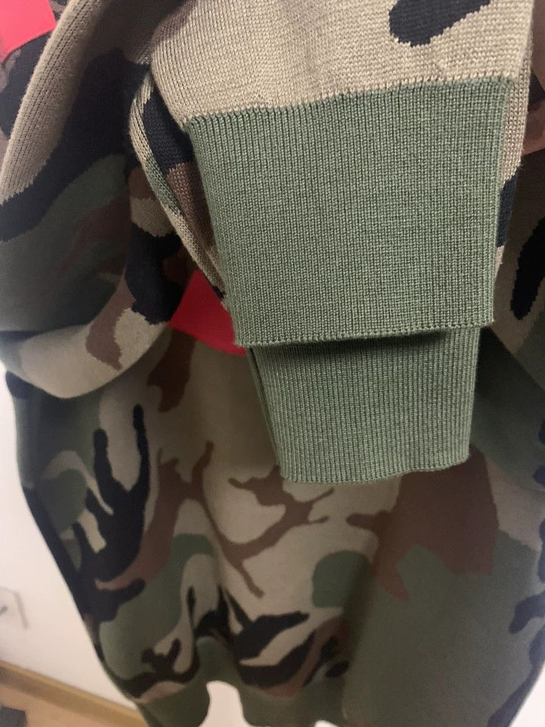 Givenchy Givenchy GVC Camo Knit Sweater 2506-Nextarrow Size US S / EU 44-46 / 1 - 3 Thumbnail