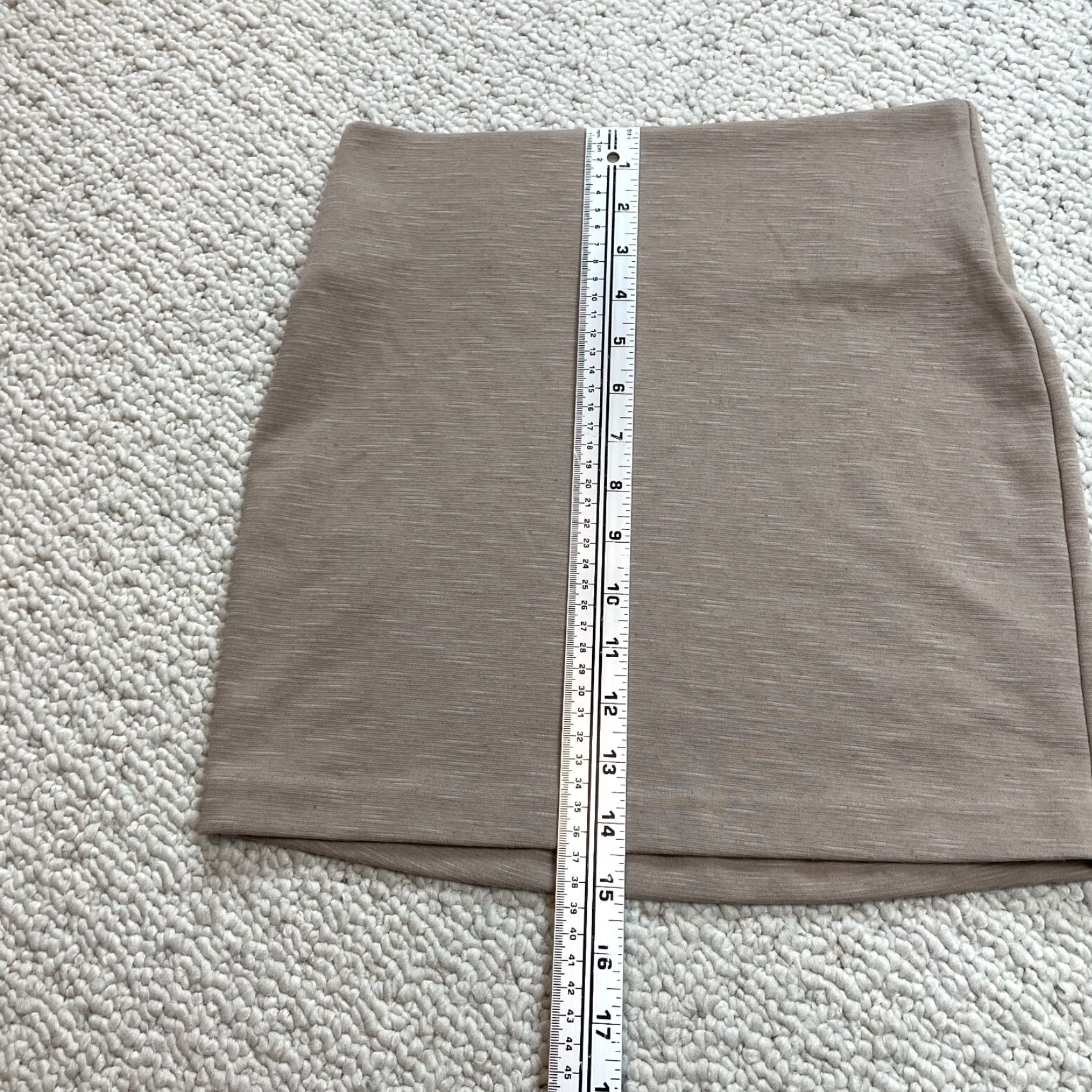 BCBGeneration BCBG Generation Mini Skirt Womens XS Beige Almond Short Stretch Solid Polyester Linen Spandex Knit Short Skirt Womens XS Beige Size 26" / US 2 / IT 38 - 2 Thumbnail