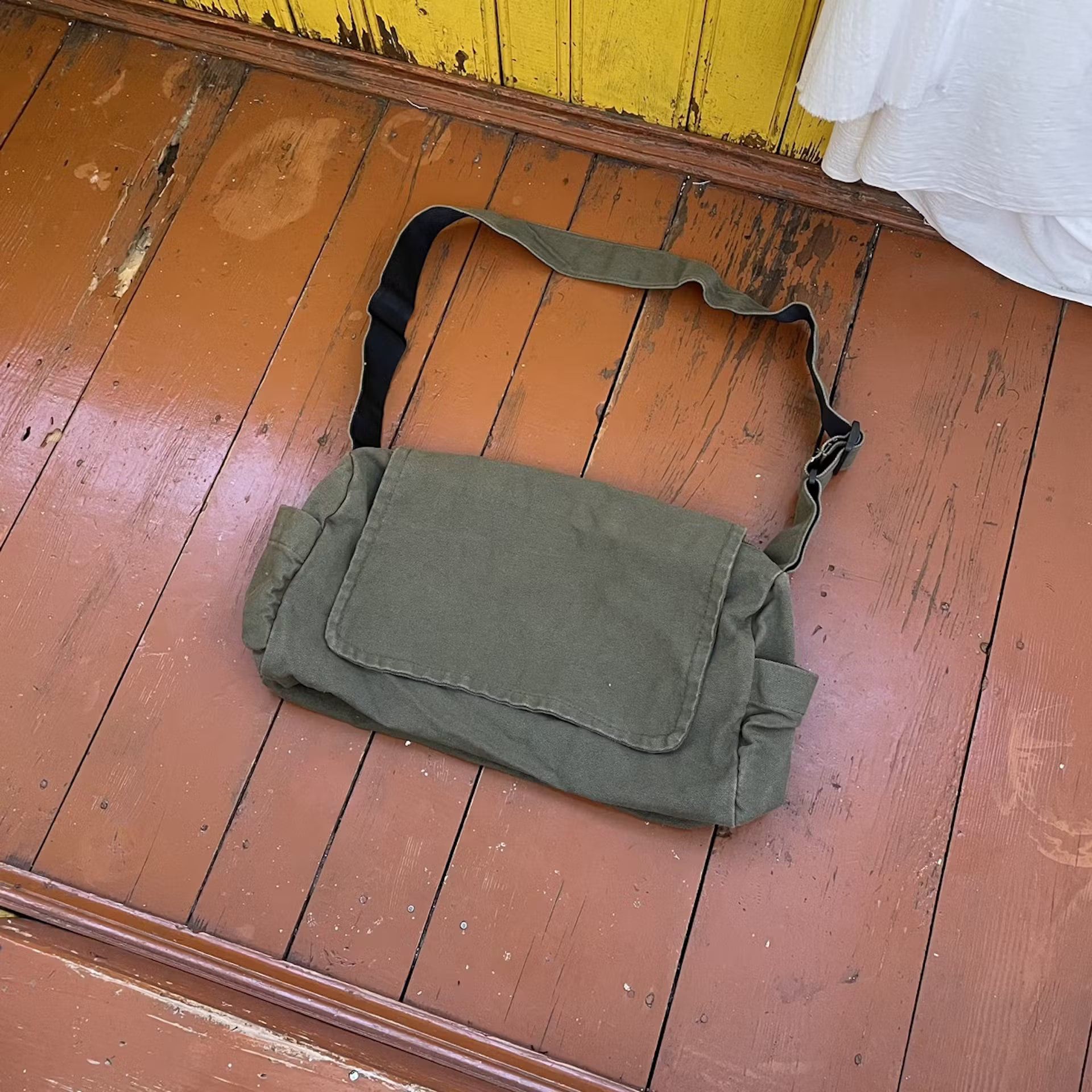 Other Crossbody bag y2k opium grunge alt faded distressed Size ONE SIZE - 6 Thumbnail