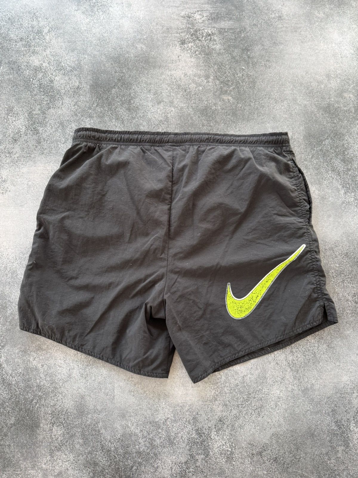 Nike Vintage Nike Big Swoosh Nylon Shorts y2k Size US 32 / EU 48 - 4 Thumbnail