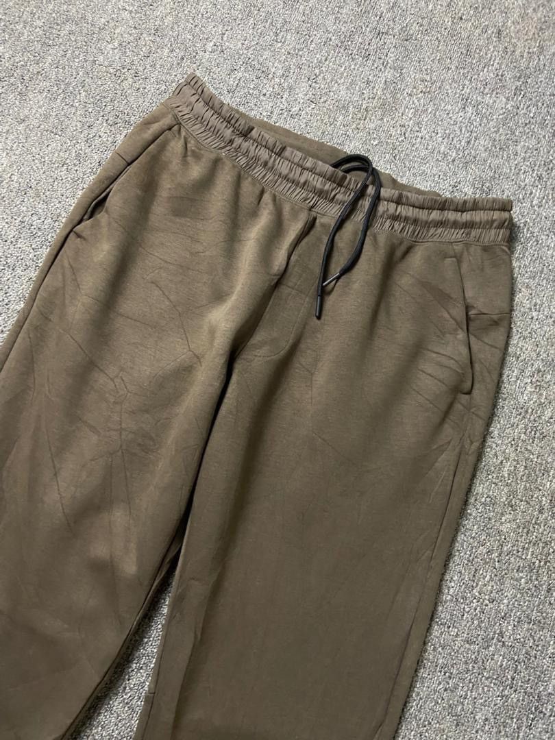 Uniqlo Uniqlo +J Men’s Dry Sweatpants (180) Size US 33 - 8 Thumbnail