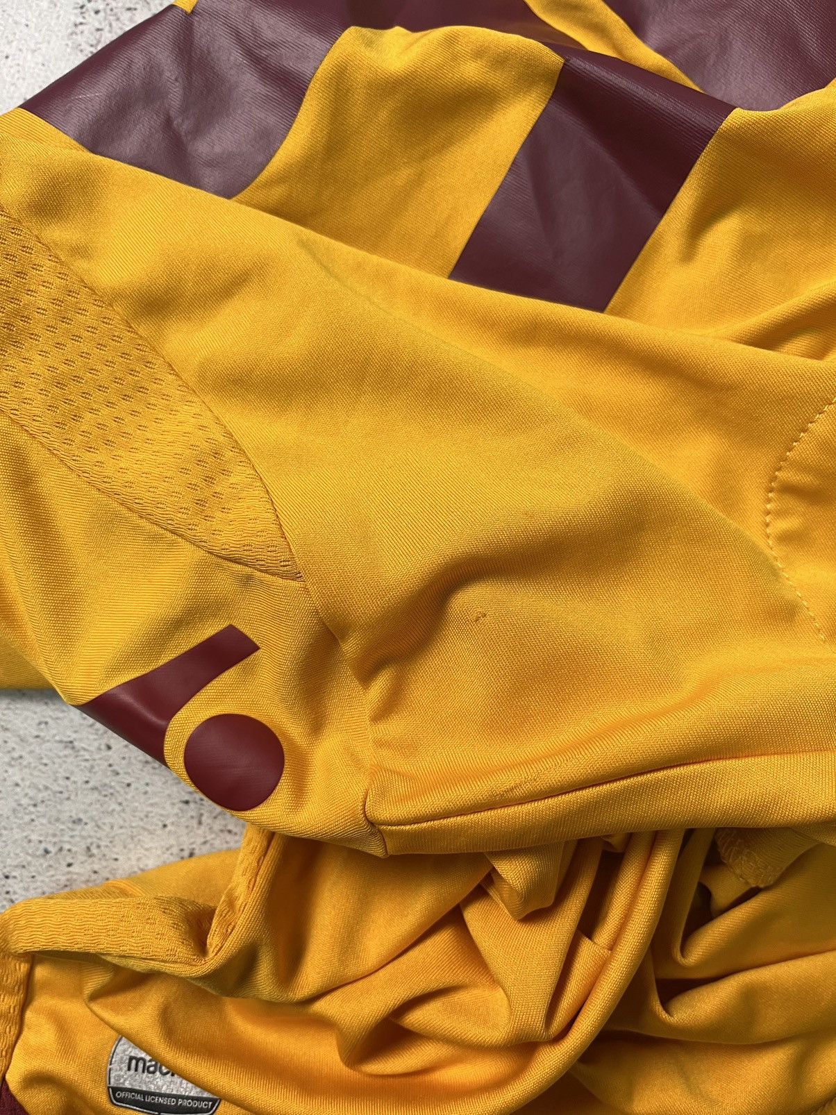 Macron MOTHERWELL 2017/18 HOME FOOTBALL SHIRT SOCCER JERSEY MACRON Size US M / EU 48-50 / 2 - 7 Thumbnail