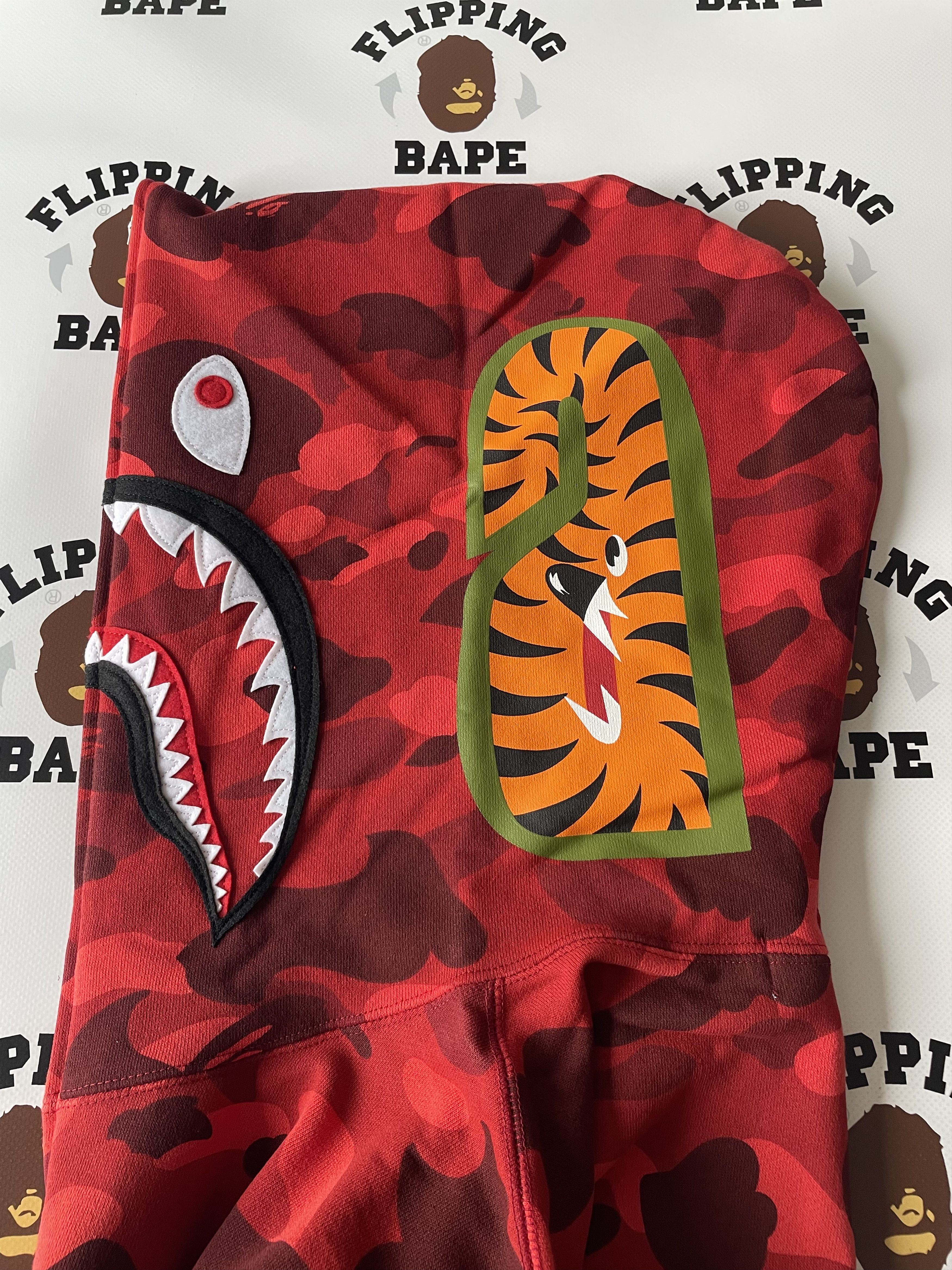 Bape BAPE COLOR CAMO SHARK FULL ZIP HOODIE SS23 Size US XXL / EU 58 / 5 - 5 Thumbnail
