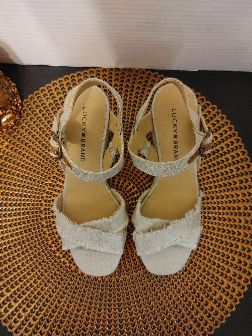 Lucky Brand Lucky Brand wedge sandal size 6m Size US 6 / IT 36 - 2 Thumbnail