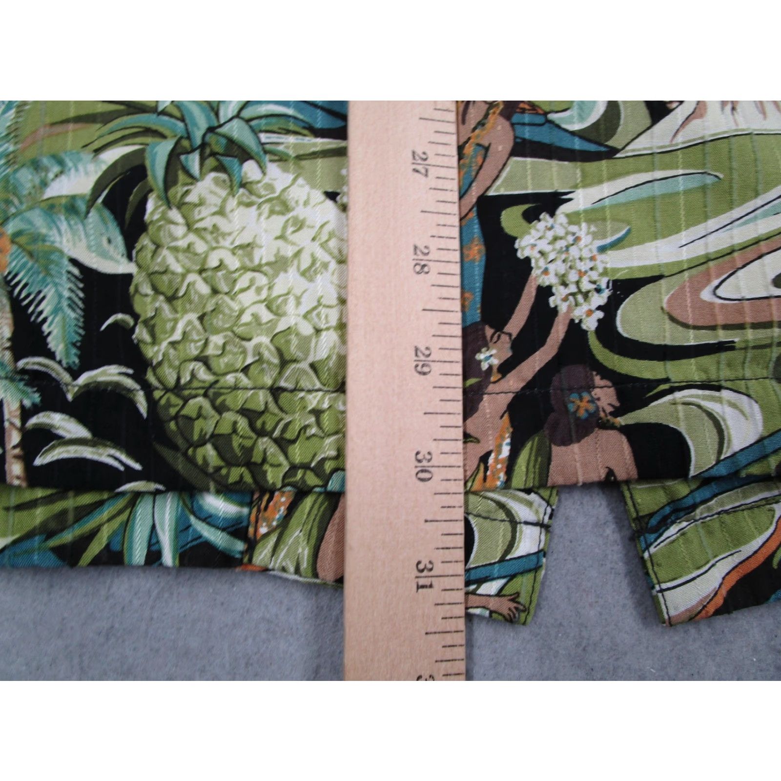 Tommy Bahama Tommy Bahama Shirt Mens XL Green Silk Hawaiian Hula Girl Pineapple Loop Collar Size US XL / EU 56 / 4 - 6 Thumbnail