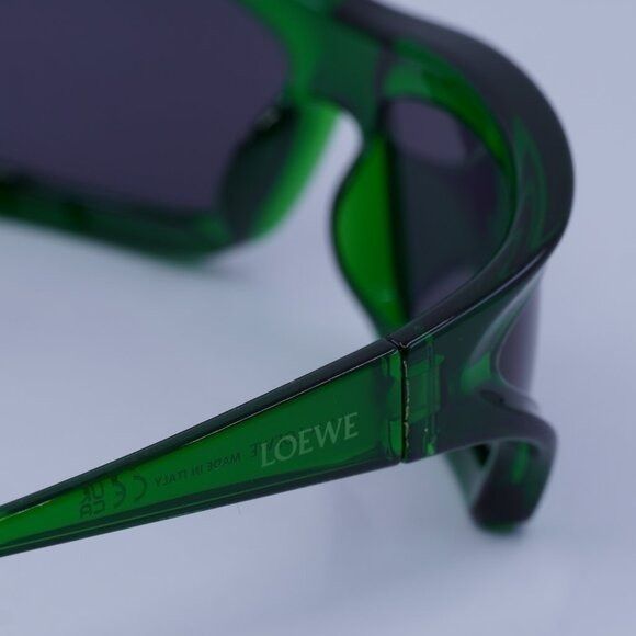 Loewe Loewe LW40143U 98A Sunglasses Transparent Dark Green Shield Size ONE SIZE - 6 Thumbnail