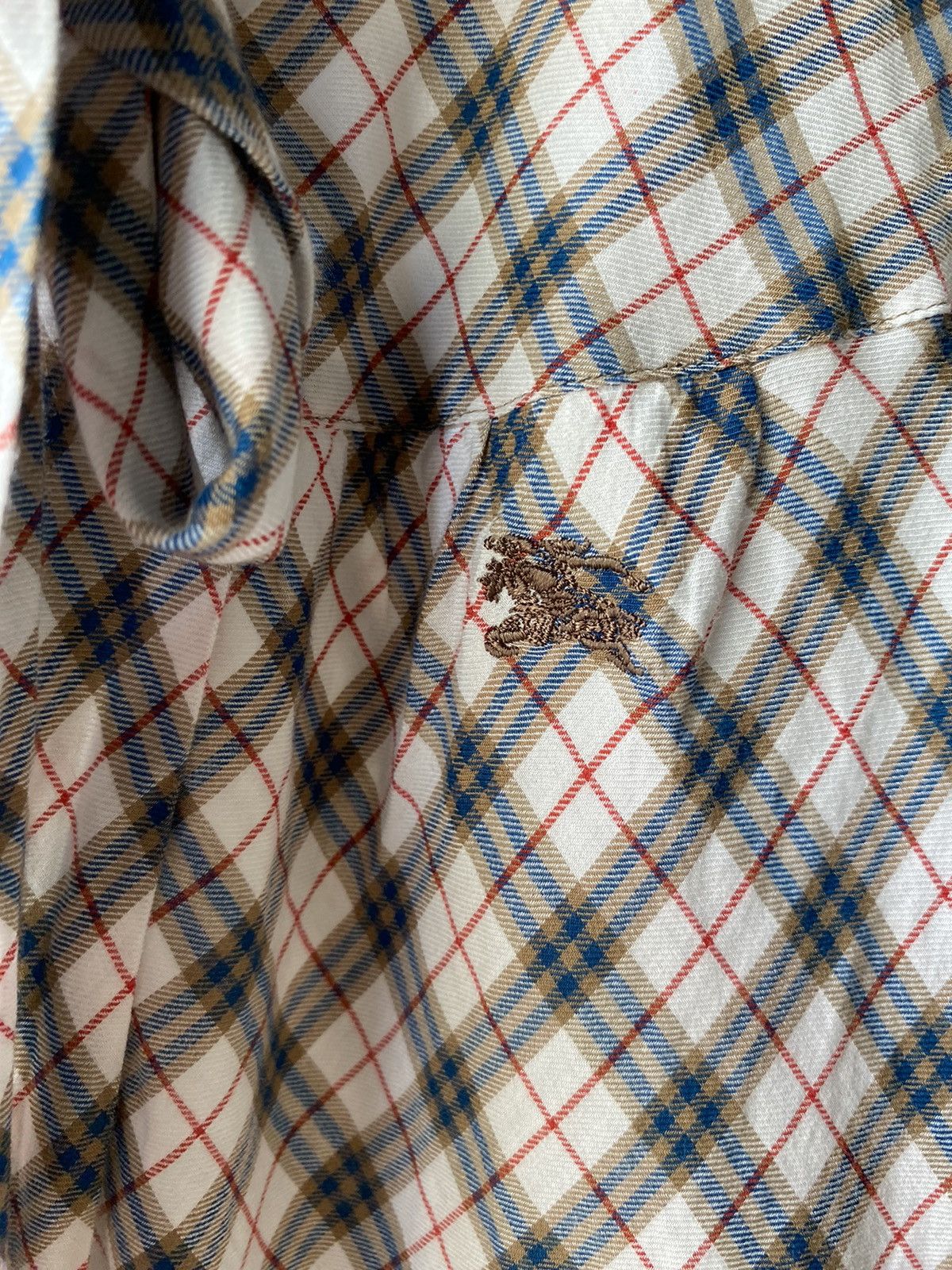 Burberry classic blouse