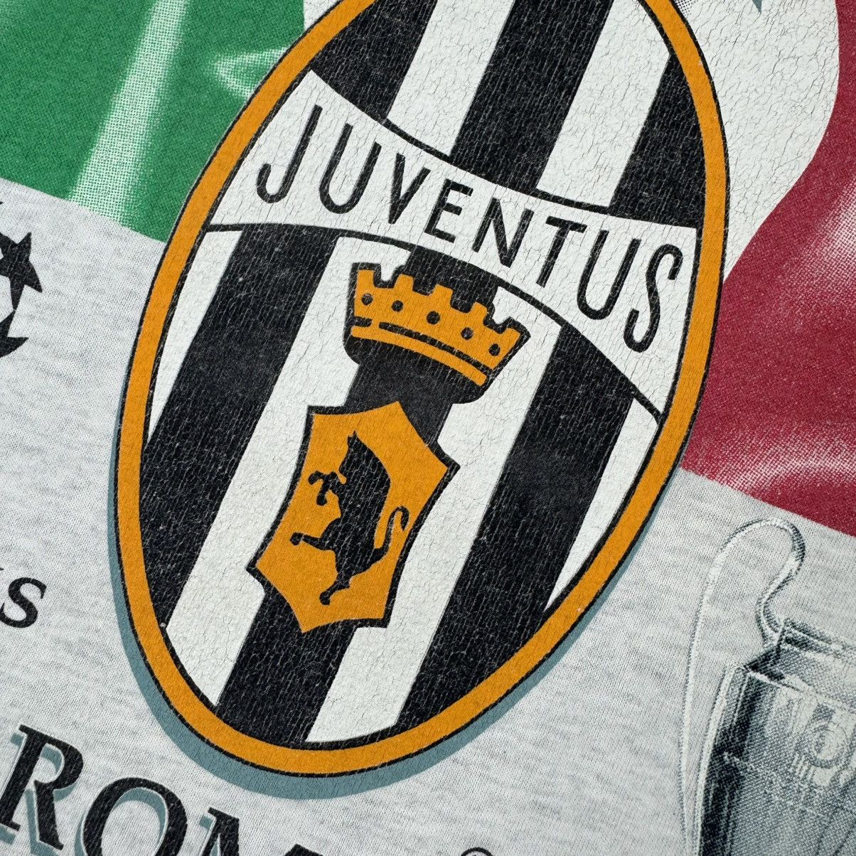 Vintage Vintage Juventus 1996 Champions UEFA League T-shirt Size US XL / EU 56 / 4 - 9 Thumbnail
