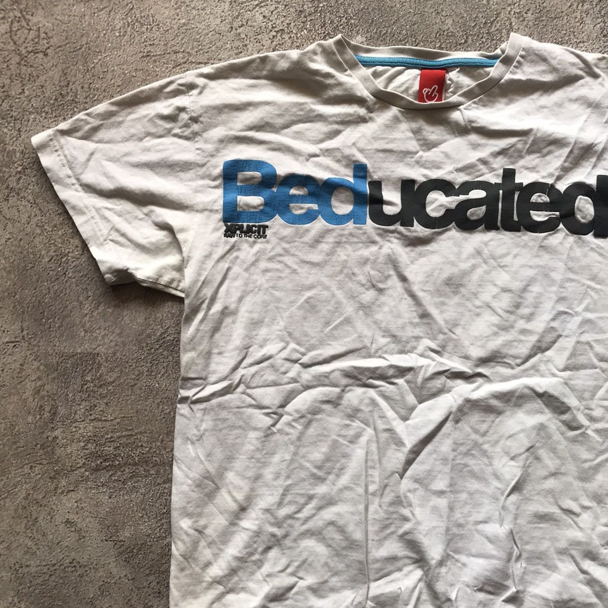 Vintage Vintage Y2K Sun Faded Graphic Tee Beducated Streetwear M Size US M / EU 48-50 / 2 - 3 Thumbnail
