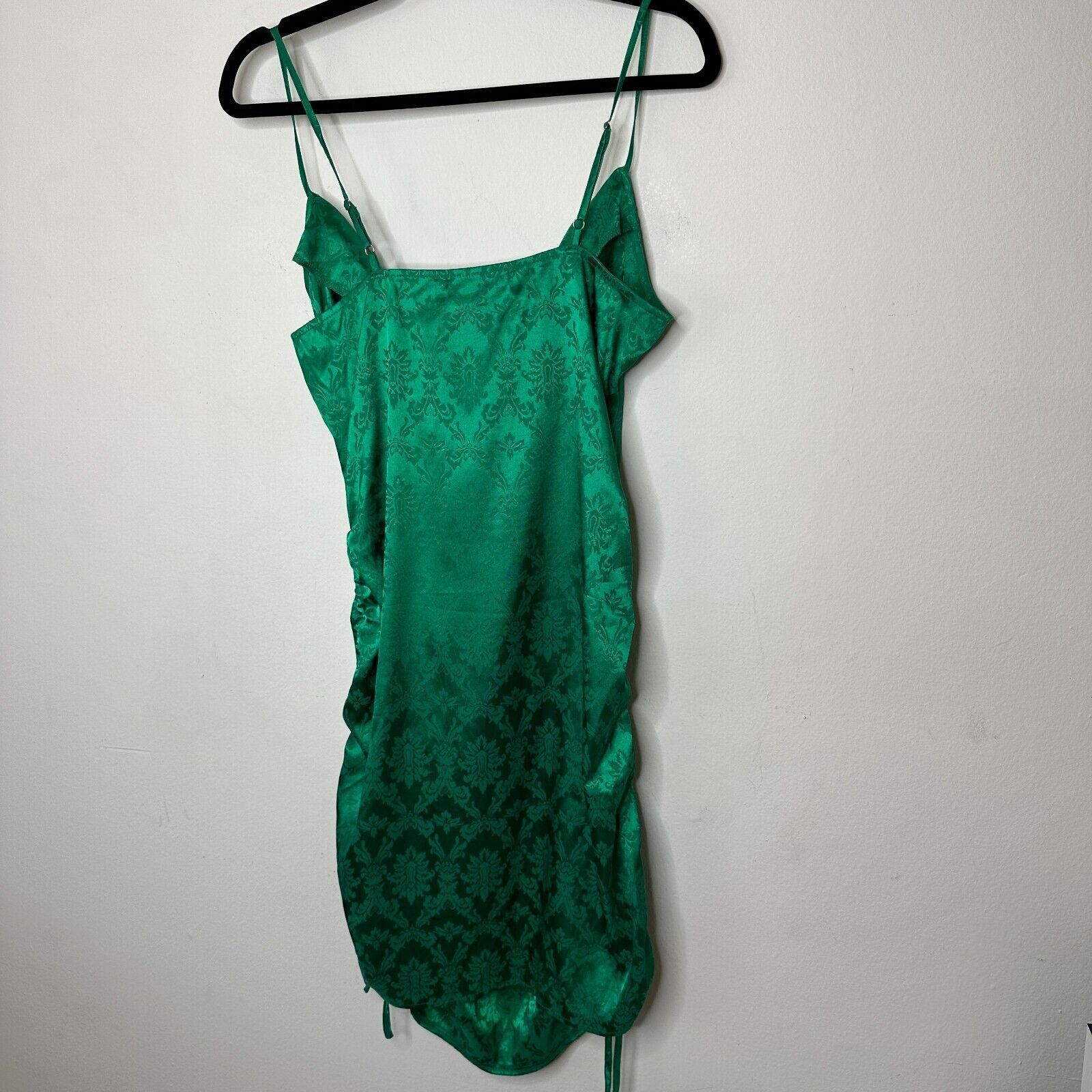 Other Missguided Green Satin Ruche Spaghetti Strap Mini Dress 6 Size M / US 6-8 / IT 42-44 - 3 Thumbnail