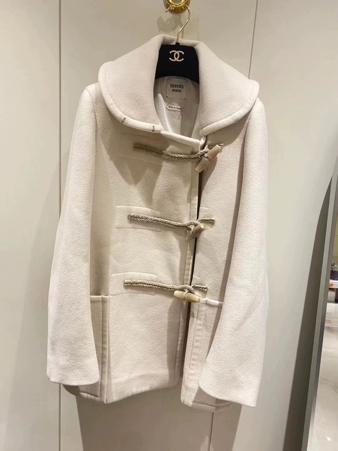 Hermes hermès white cashmere coat size 34 Size US S / EU 44-46 / 1 - 1 Thumbnail
