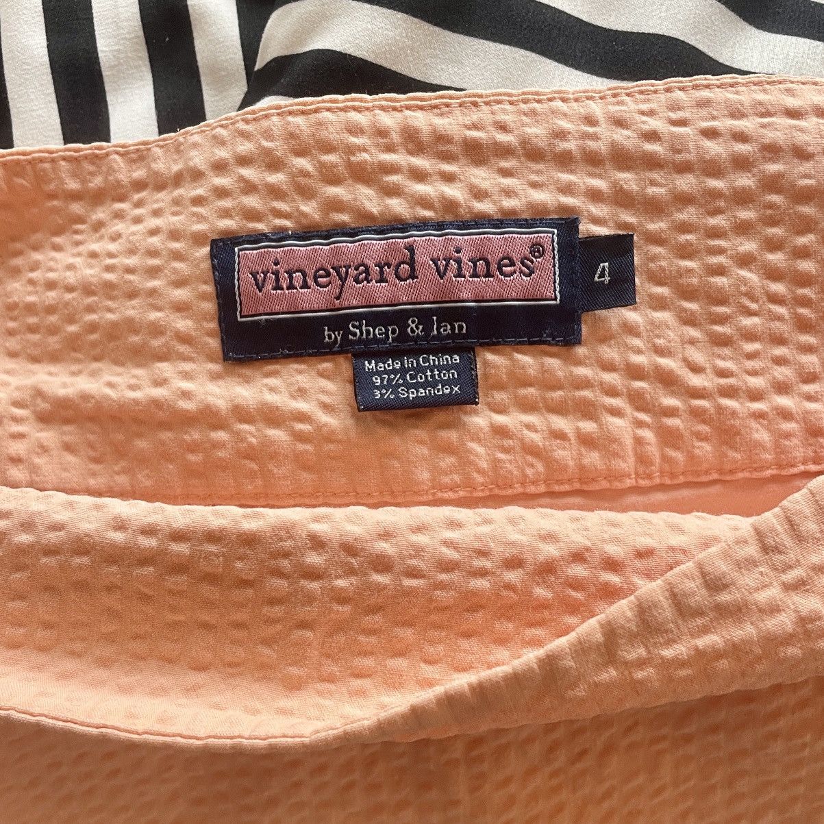 Vineyard Vines Vineyard Vines sporty peach mini skirt sz 4 Size 27" / US 4 / IT 40 - 2 Thumbnail