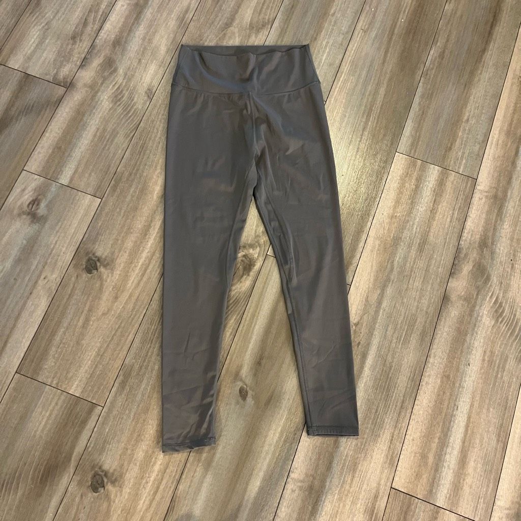 Lululemon Lululemon Grey Athletic Align Leggings Women 8 Size 28" / US 6 / IT 42 - 2 Thumbnail