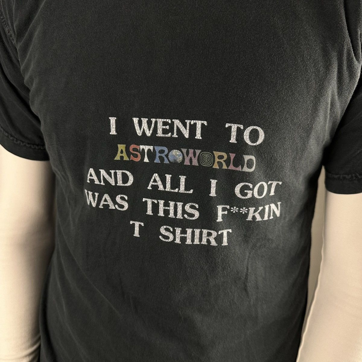 Rap Tees Travis Scott Astroworld Tour Official T Shirt Hip Hop Size US S / EU 44-46 / 1 - 7 Thumbnail