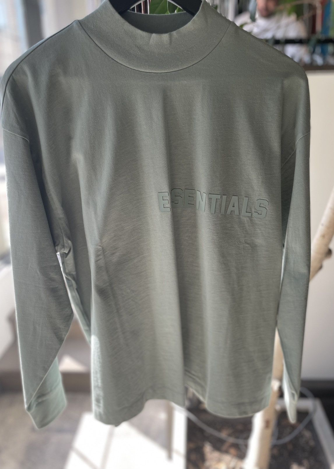 Fear of God Essentials LS Tee Sycamore Size