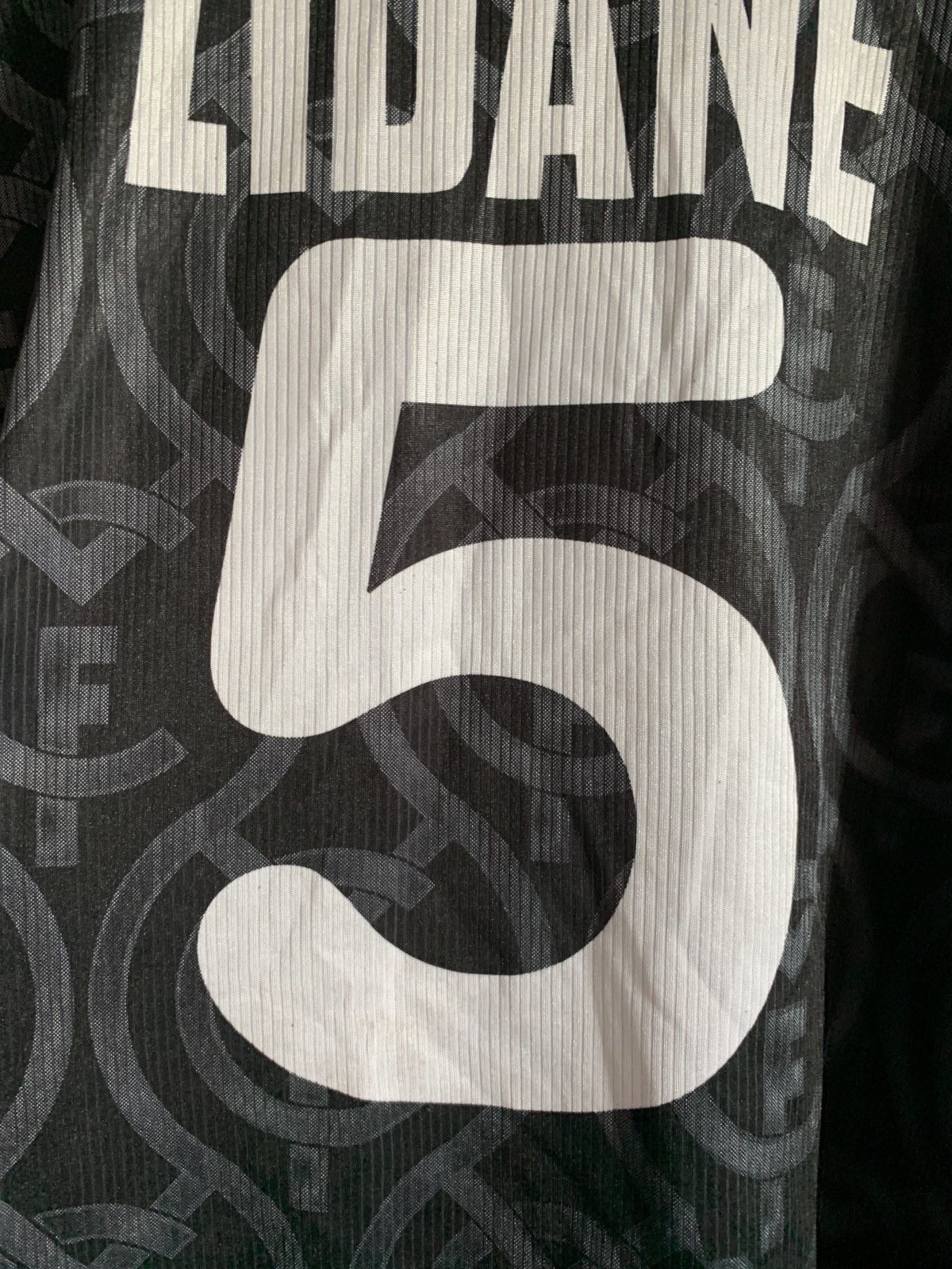 Vintage Real Madrid Football Shirt Retro Soccer Jersey Size S Zidane Size US S / EU 44-46 / 1 - 5 Thumbnail