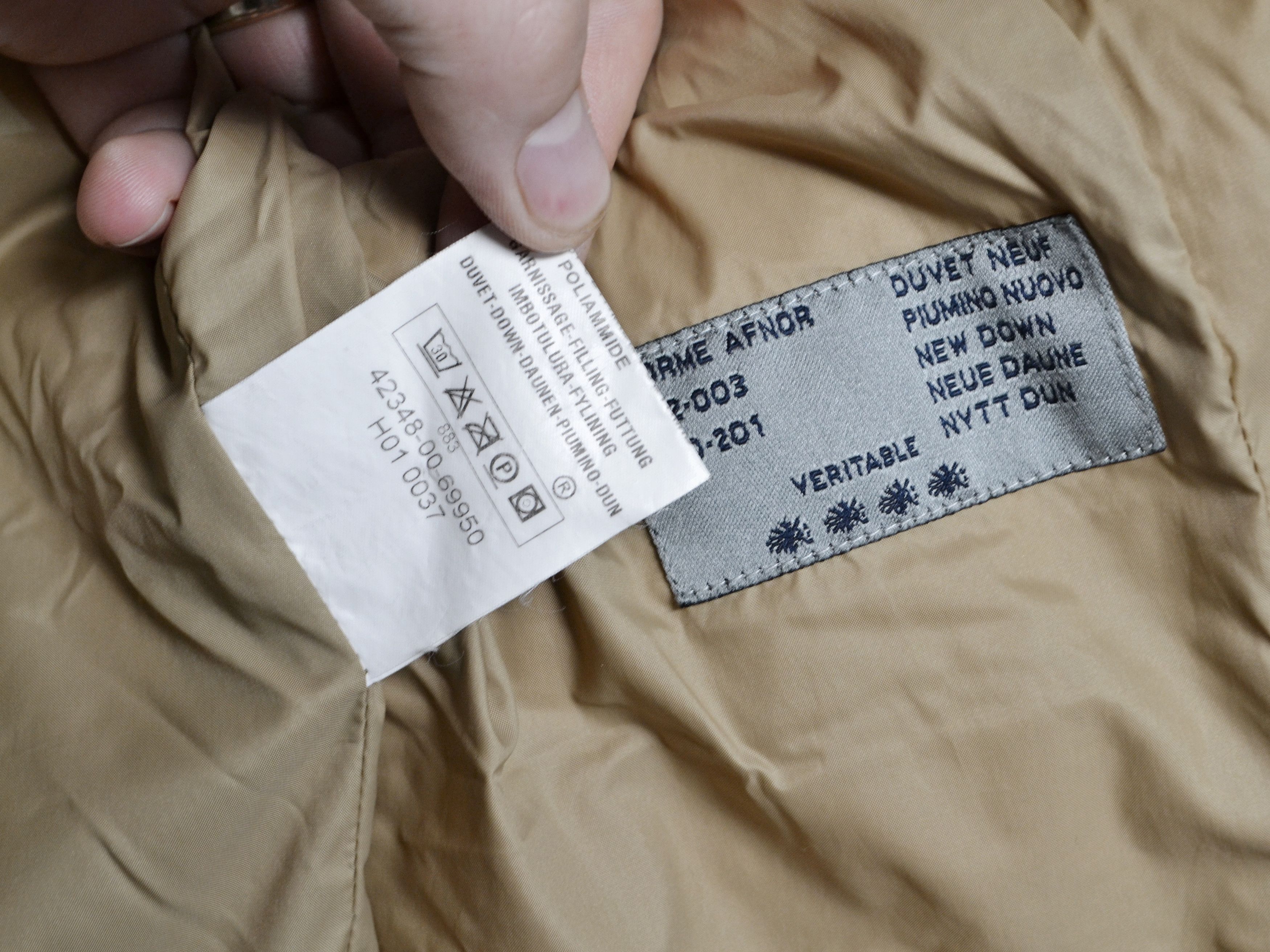 Moncler Moncler Vintage Beige Down Puffer Jacket – Women’s Size 1 Size S / US 4 / IT 40 - 8 Thumbnail