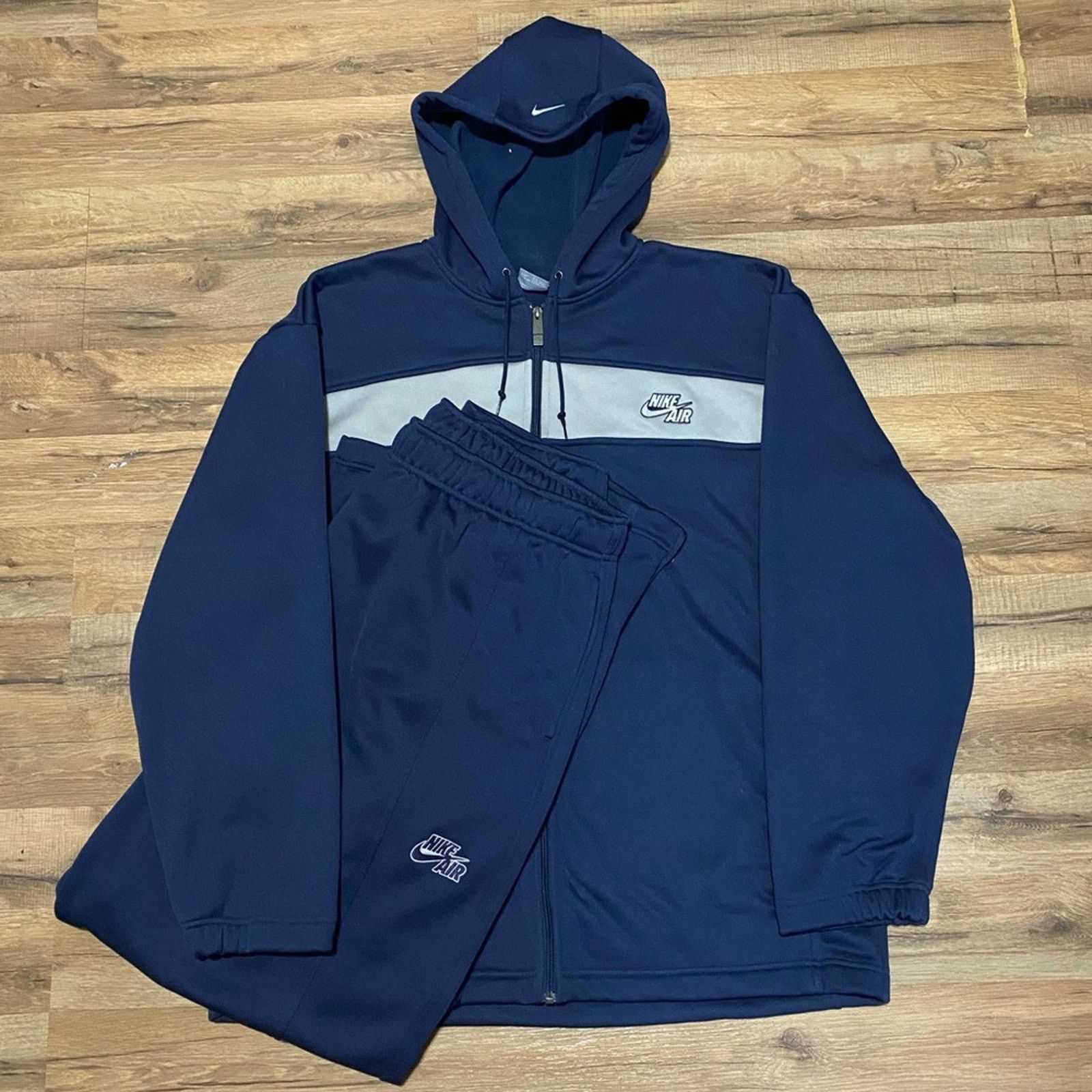 Nike Y2K Nike Air Fleece Zip Up Hoodie Track Suit Matching Set Size US XL / EU 56 / 4 - 1 Thumbnail