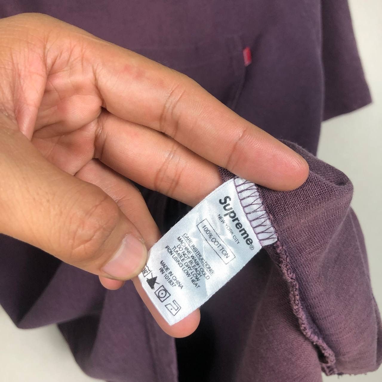 Supreme Sun Faded Vintage Distressed Supreme Pocket Tee Tshirt Size US S / EU 44-46 / 1 - 7 Thumbnail