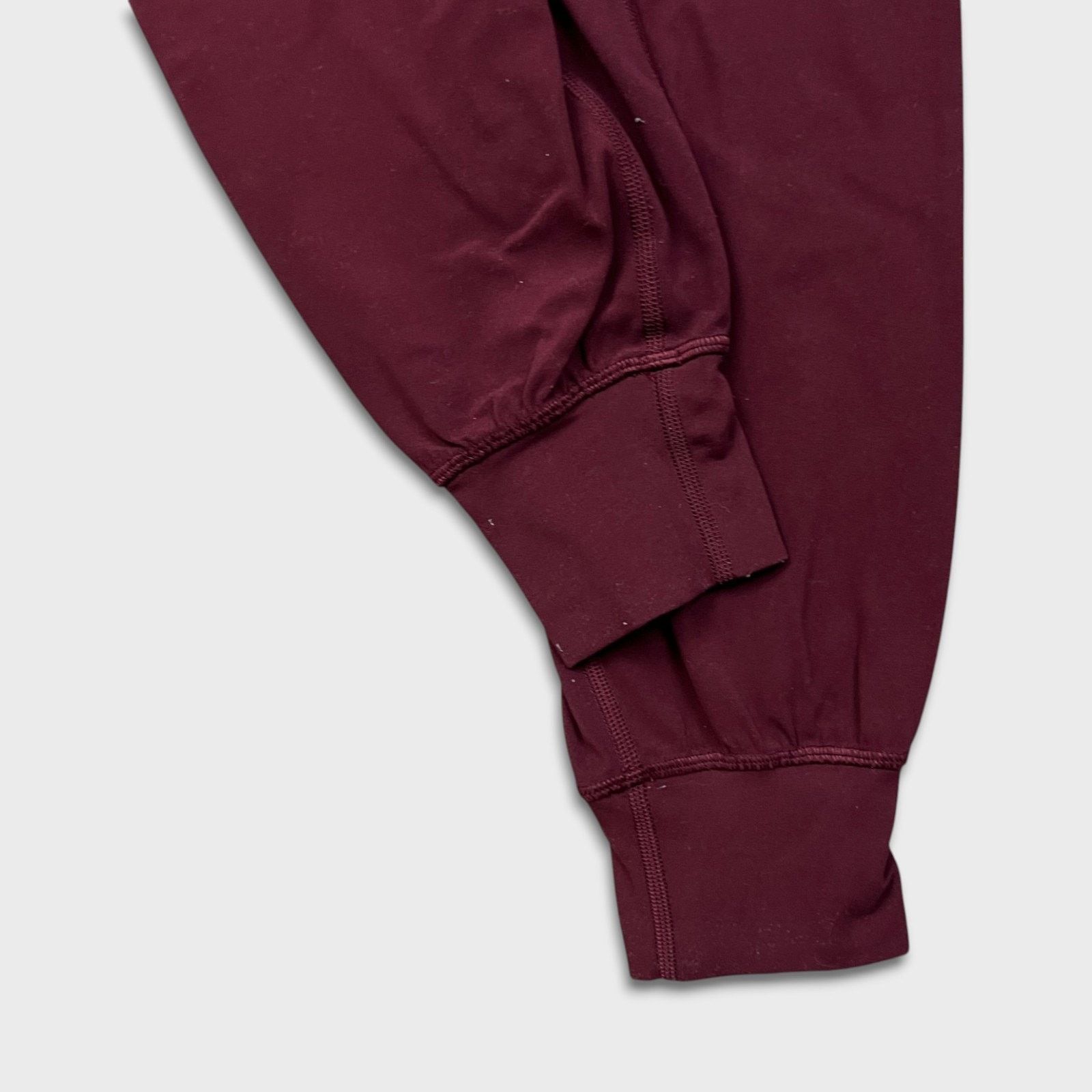 Lululemon Lululemon Align Jogger 28" Size 4 Yoga Pilates Leggings Pant Size 27" / US 4 / IT 40 - 6 Thumbnail