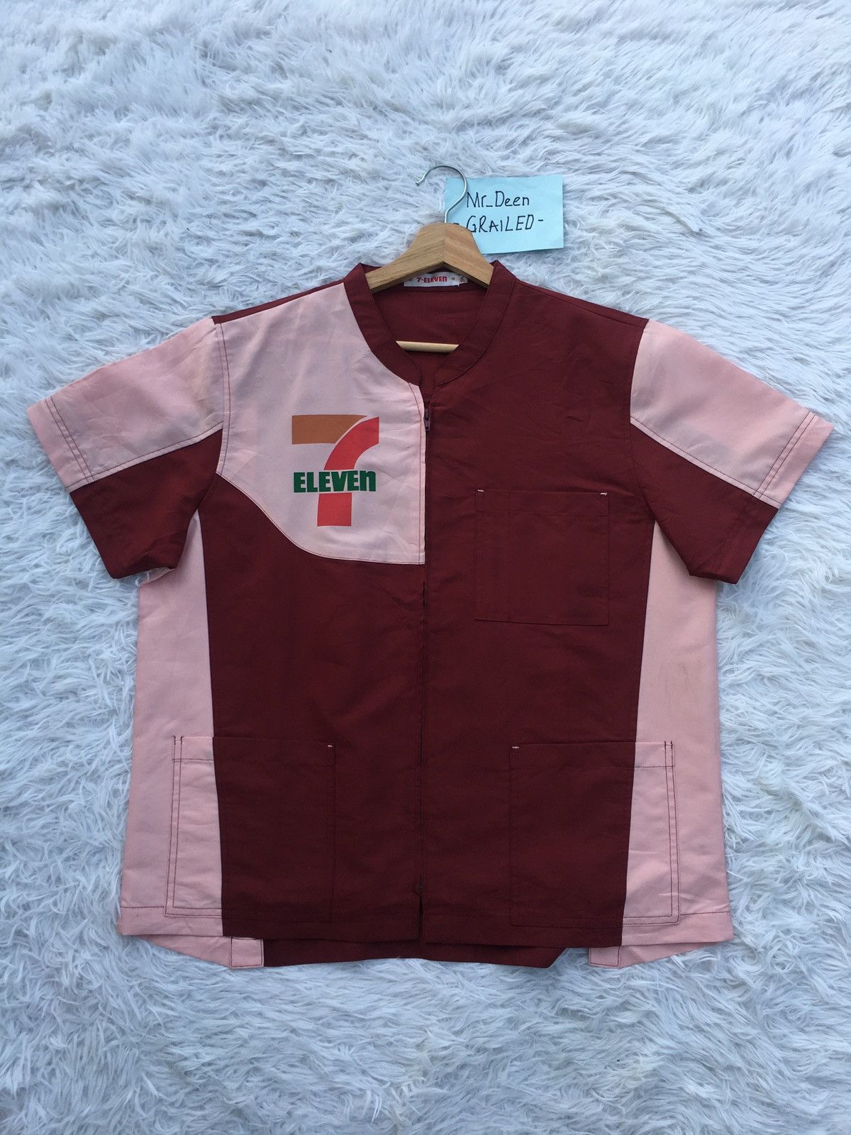 Japanese Brand Rare 7 Eleven Uniform Staff Shirt Size US L / EU 52-54 / 3 - 1 Thumbnail