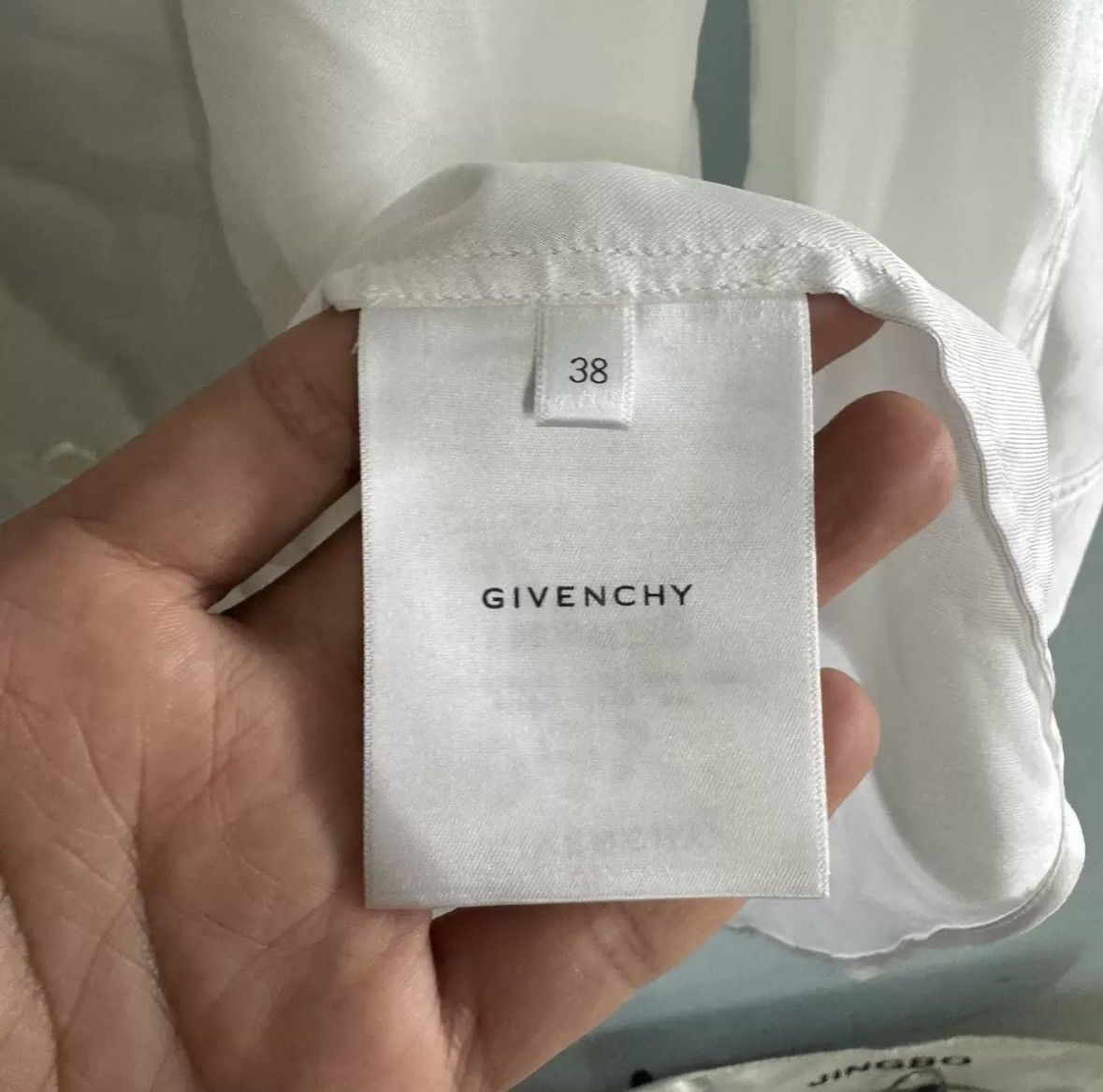 Givenchy Givenchy real silk shirt Size US M / EU 48-50 / 2 - 4 Thumbnail