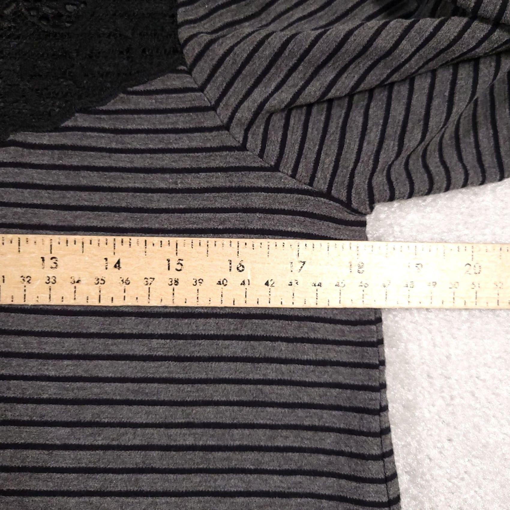 Loft LOFT Shirt Dress Women's PS Petite Gray Stripe 3/4 Sleeve Crochet Casual A-Line Shirt Dress Womens PS Petite Gray Stripe Crochet Wool? Size S / US 4 / IT 40 - 6 Thumbnail