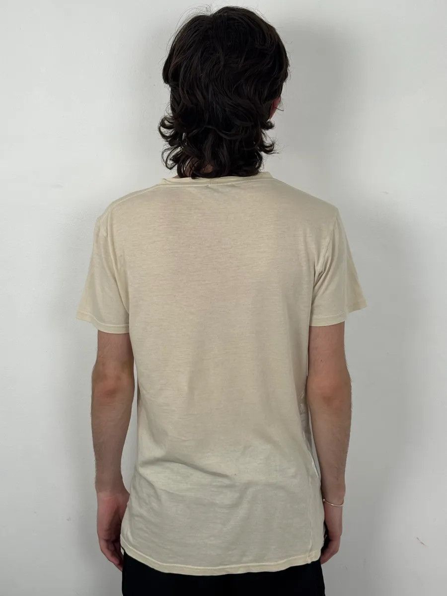 Balmain 2000s Balmain Beige Medieval Eagle Print T-Shirt Size US M / EU 48-50 / 2 - 3 Thumbnail