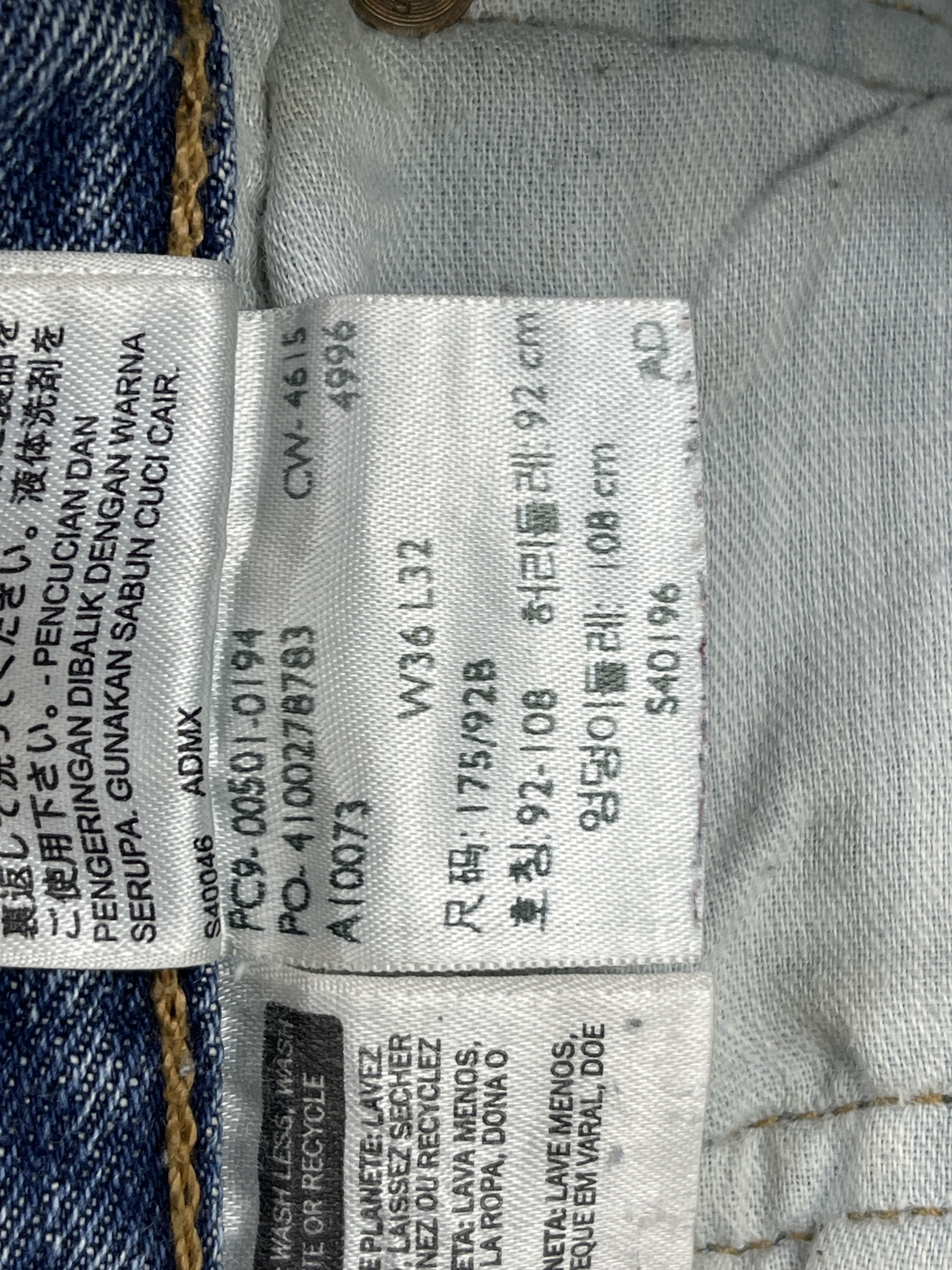 Levi's × Vintage Vintage Levis 501 Light Blue Washed Jeans Size US 35 - 9 Thumbnail